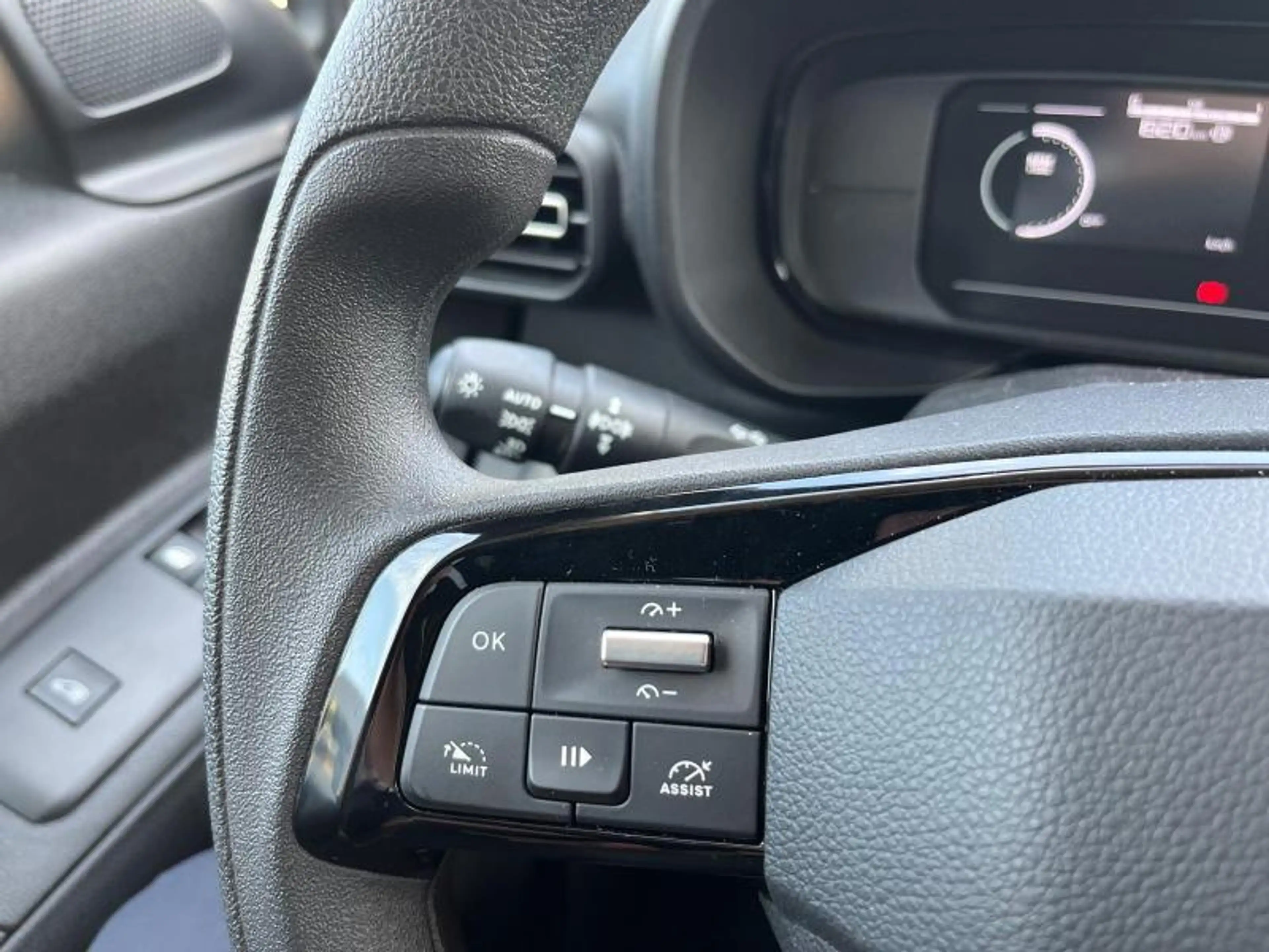 Toyota Proace City Comfort 1d — photo 9