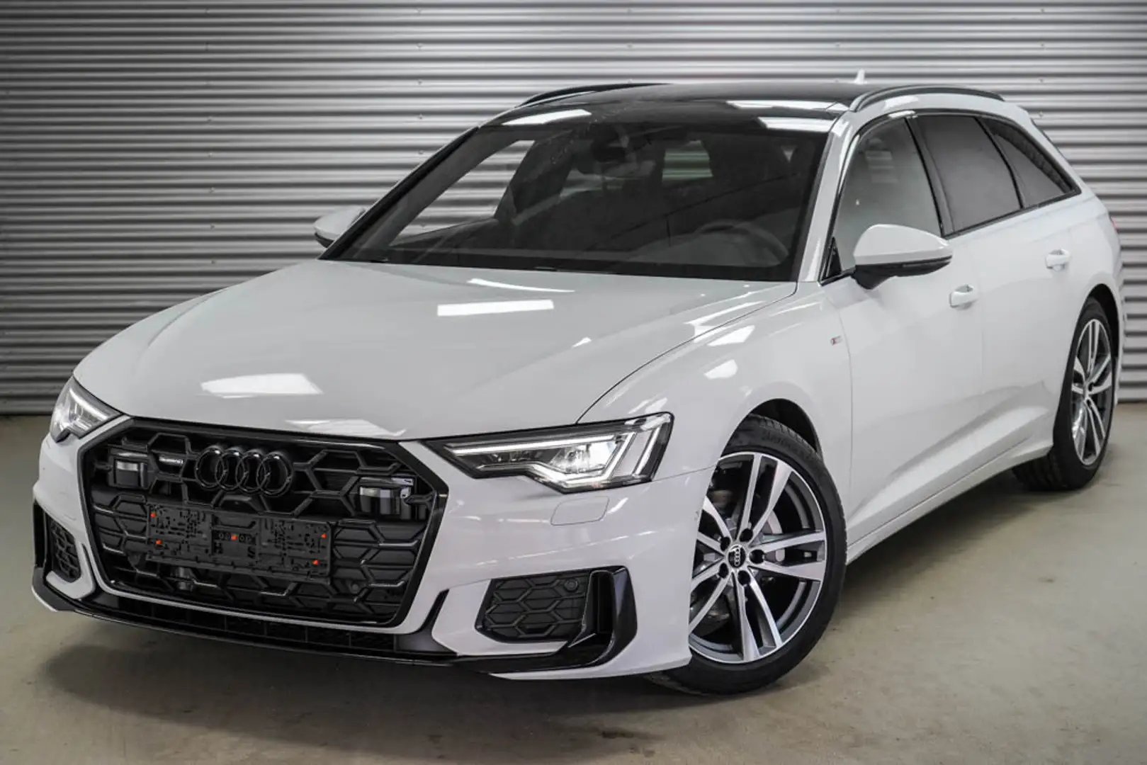 Audi A6 Avant 40 TDI quattro s-tronic S-Line - -LAG. Weiß - 1