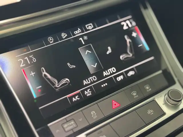 Audi Q8 view 22