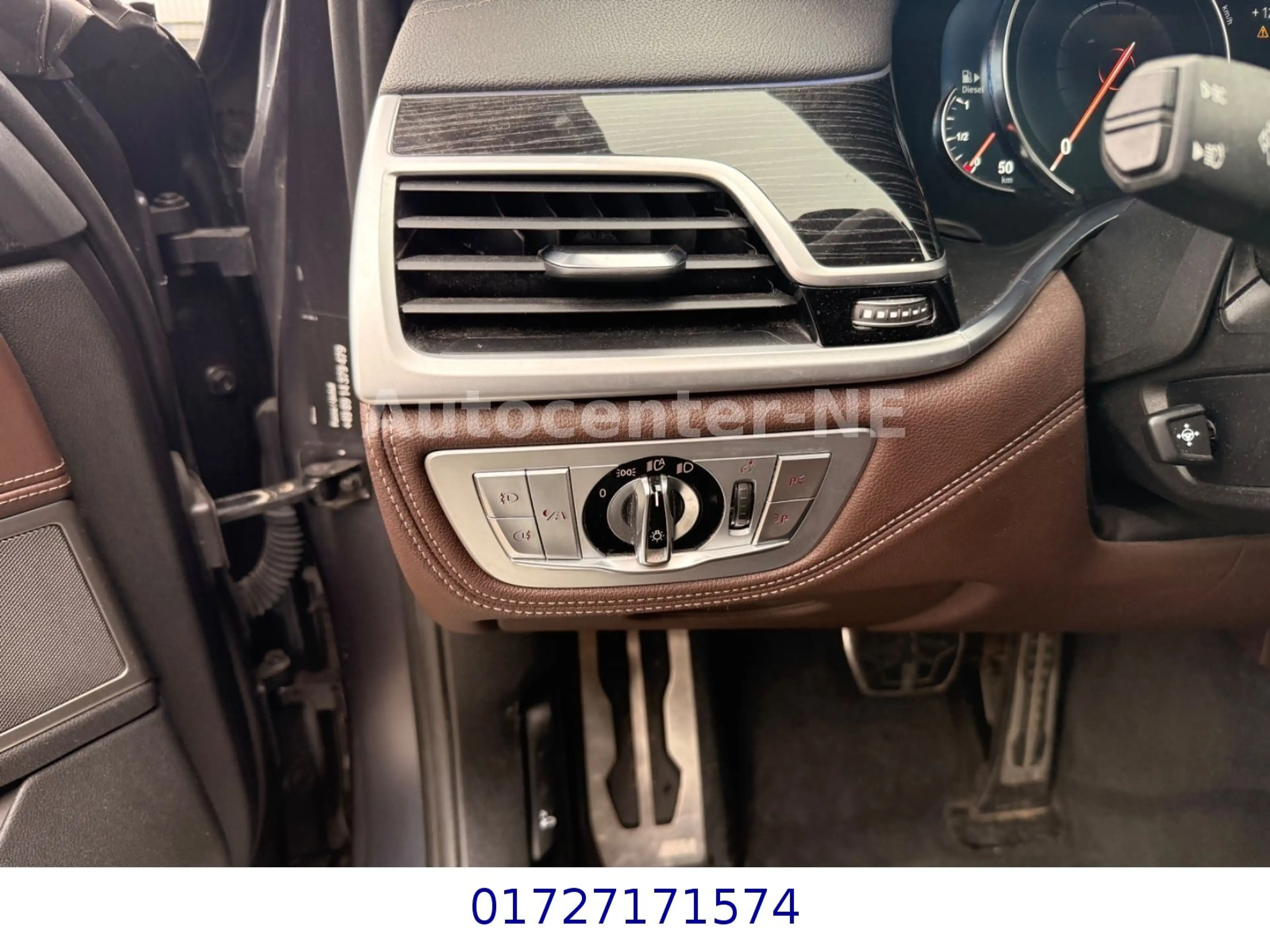 BMW 740 d xDrive/M-Paket/Voll/VollVoll/ — photo 15