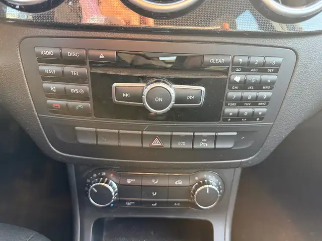 Mercedes-Benz B Class view 9