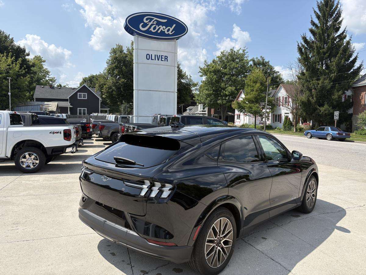 2025 Ford Mustang Mach-E Premium AWD — снимка 1