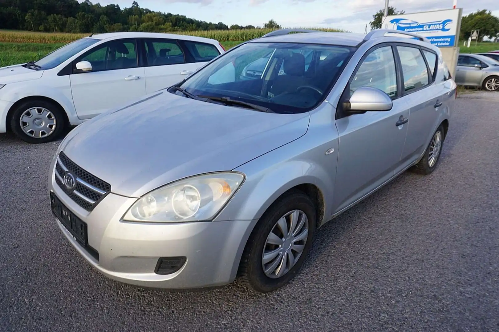 Kia Ceed SW / cee'd SW cee'd Sportswagon ceed SW 1,4 CVVT Cool Grau - 1