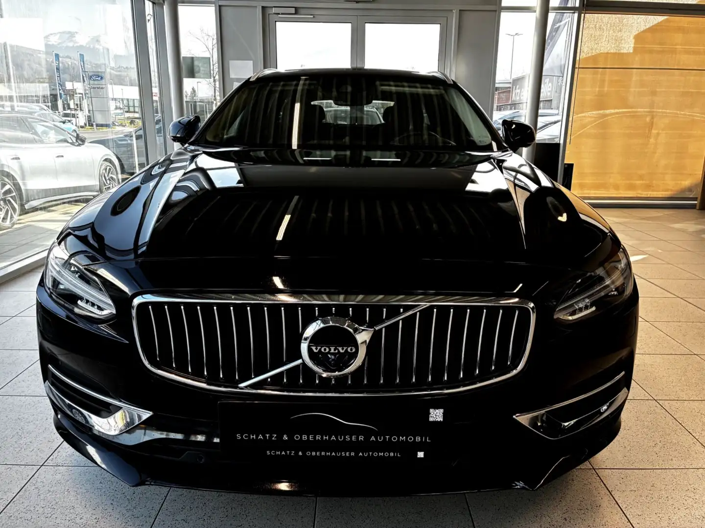 Volvo V90 V 90 T8 Twin Engine AWD Inscription Plug-In Hybrid Schwarz - 2