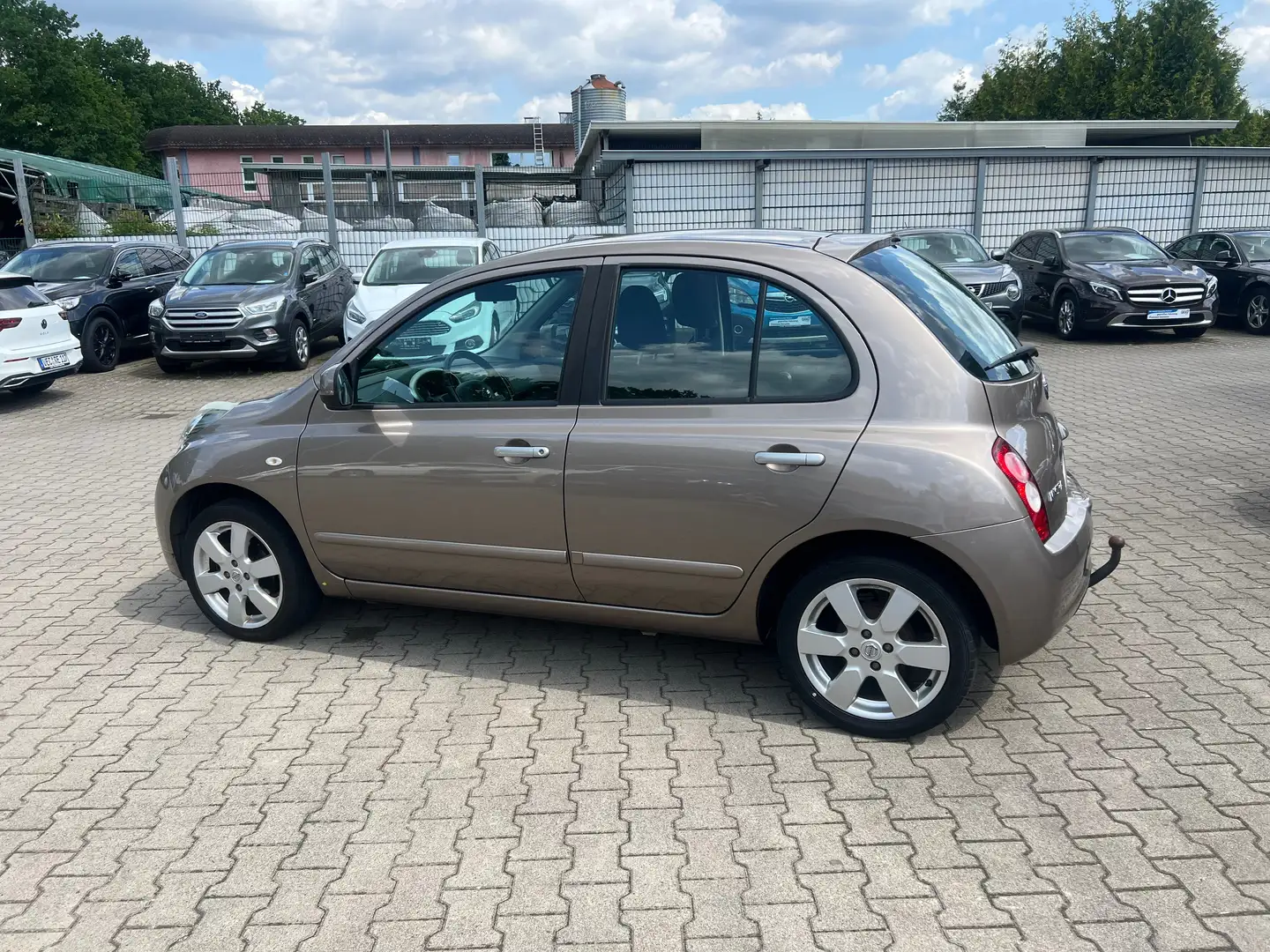 Nissan Micra I-Way *5 Türer *NAVI *TÜV neu Beige - 2