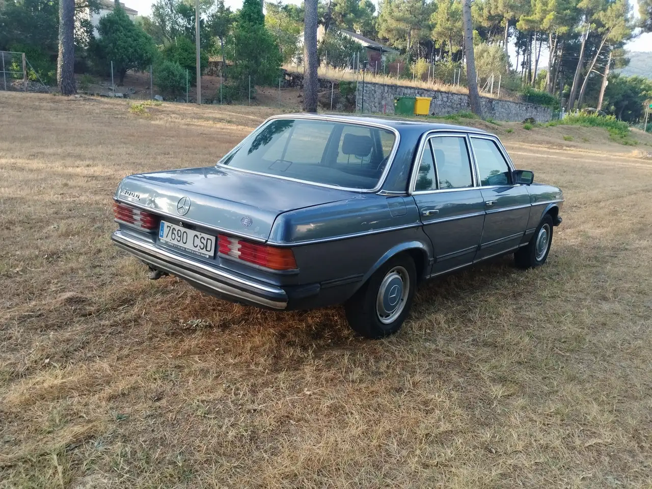 Mercedes-Benz 300D, foto 3