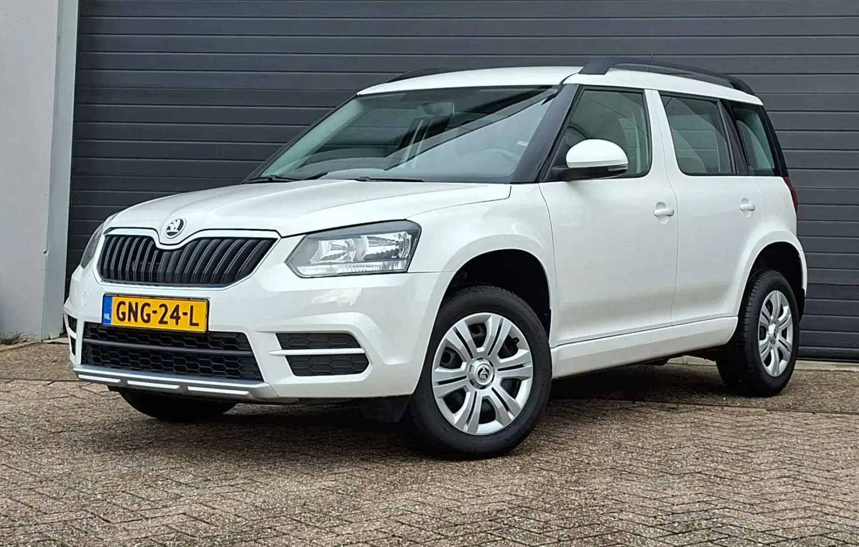 Skoda Yeti 1.2 TSI Greentech Active Automaat/Airco/PDC/Netjes Wit - 2