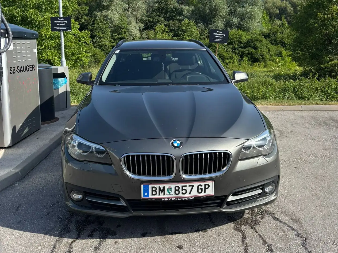BMW 518 518d Touring Österreich-Paket Aut. Österreic Grau - 2