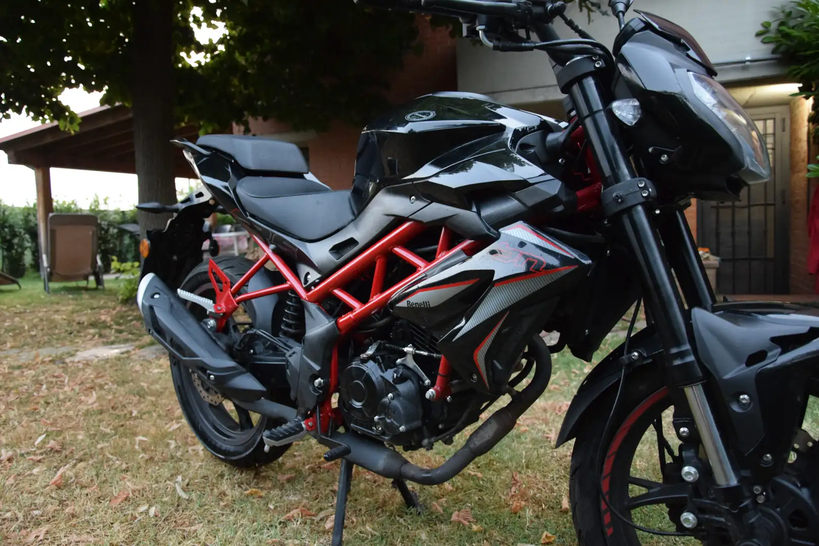 Benelli BN 125 Nero - 1