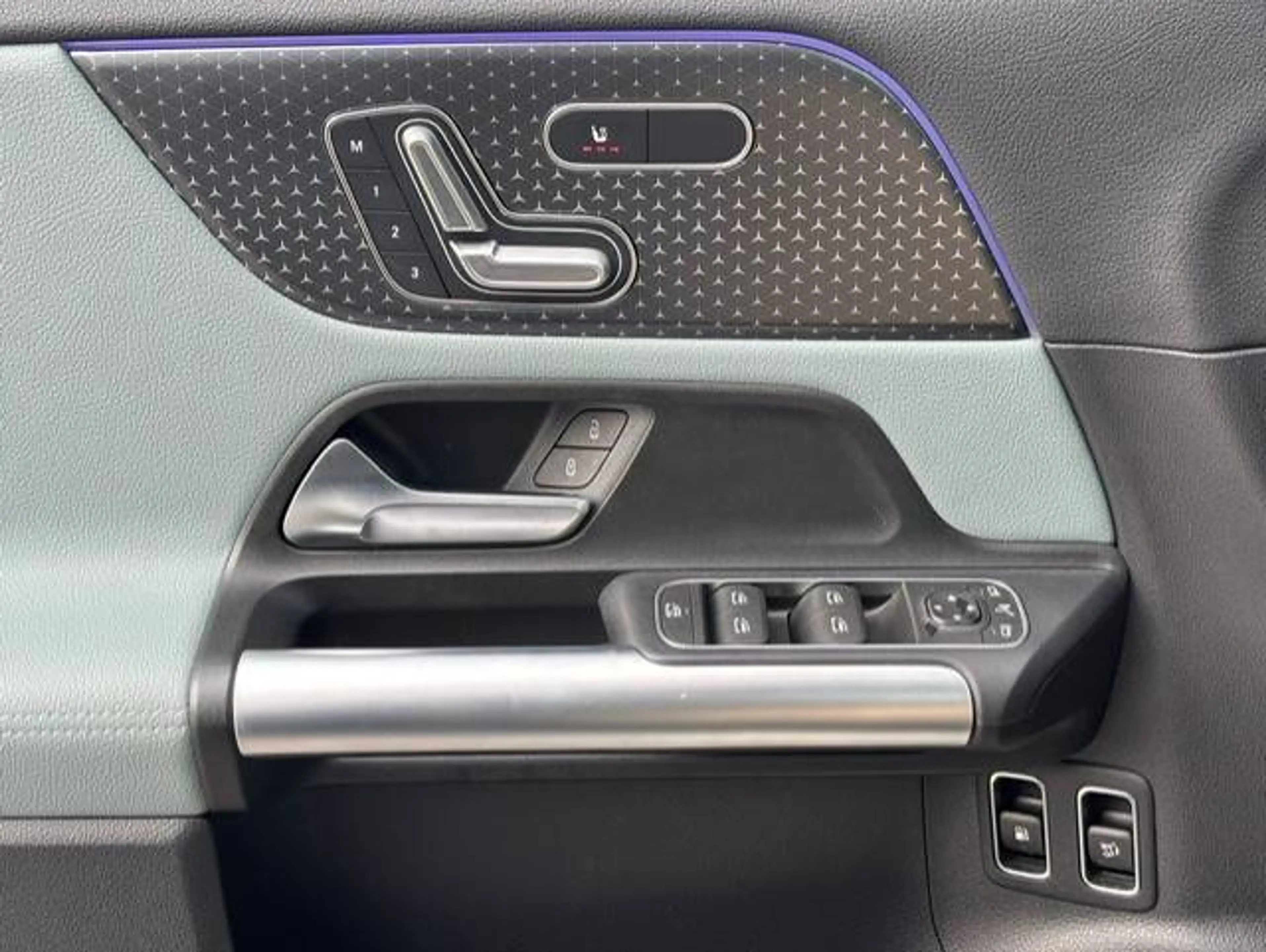 Mercedes-Benz B 250 Adaptive cruise controle/camera/LED/navigatie — photo 13