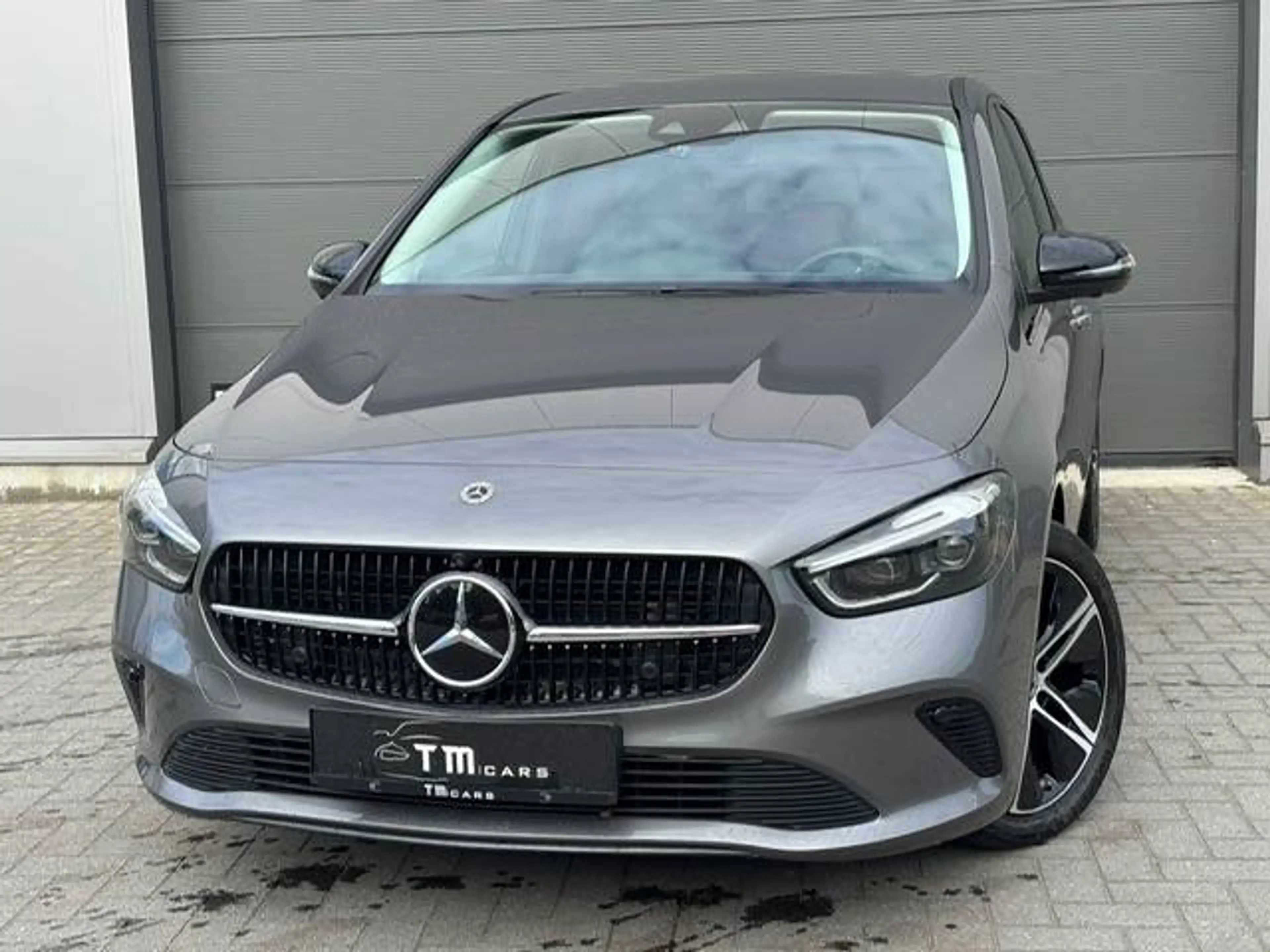 Mercedes-Benz B 250 Adaptive cruise controle/camera/LED/navigatie