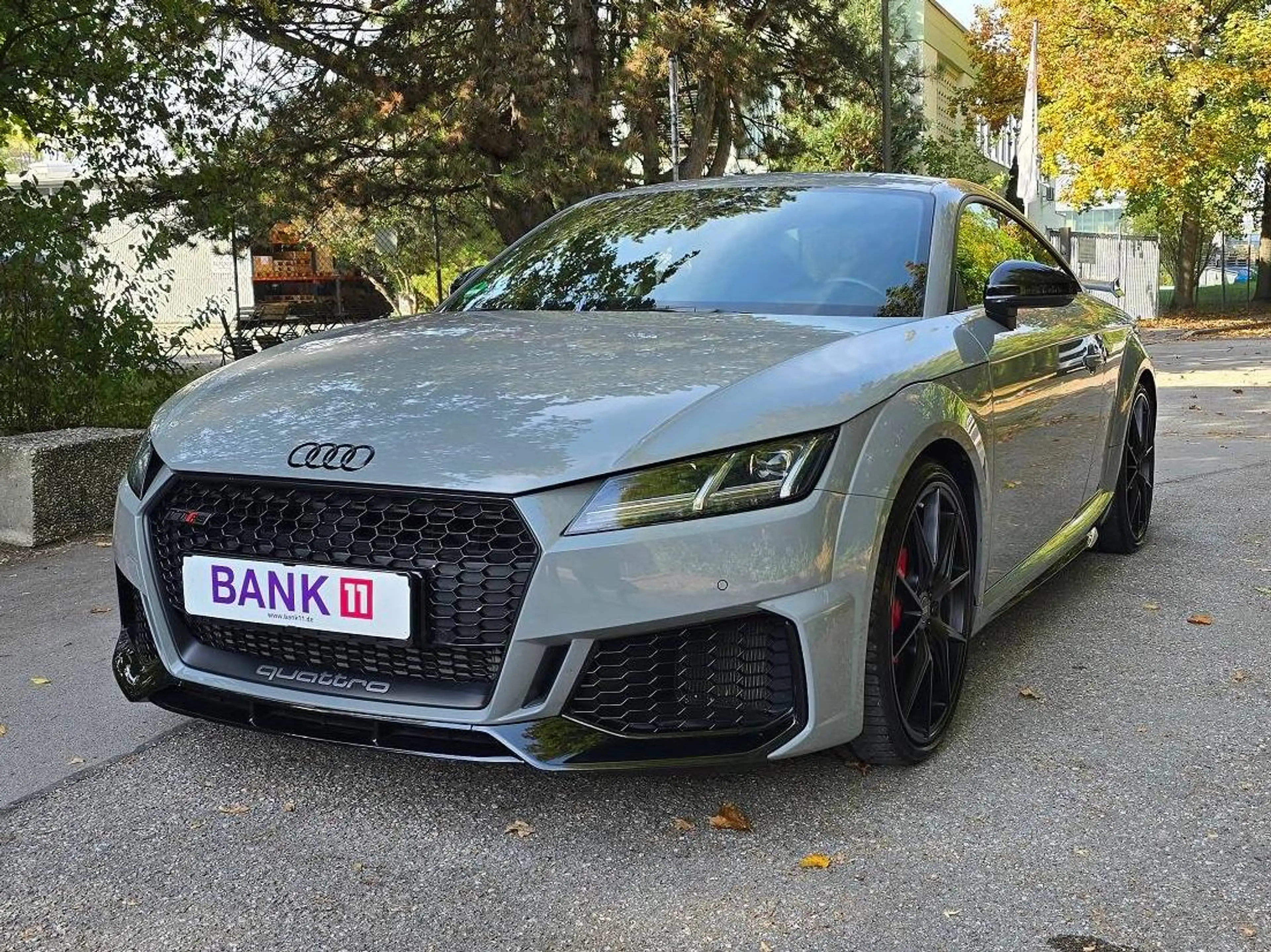 Audi TT RS Audi TT Coupe quattro S tronic — photo 3