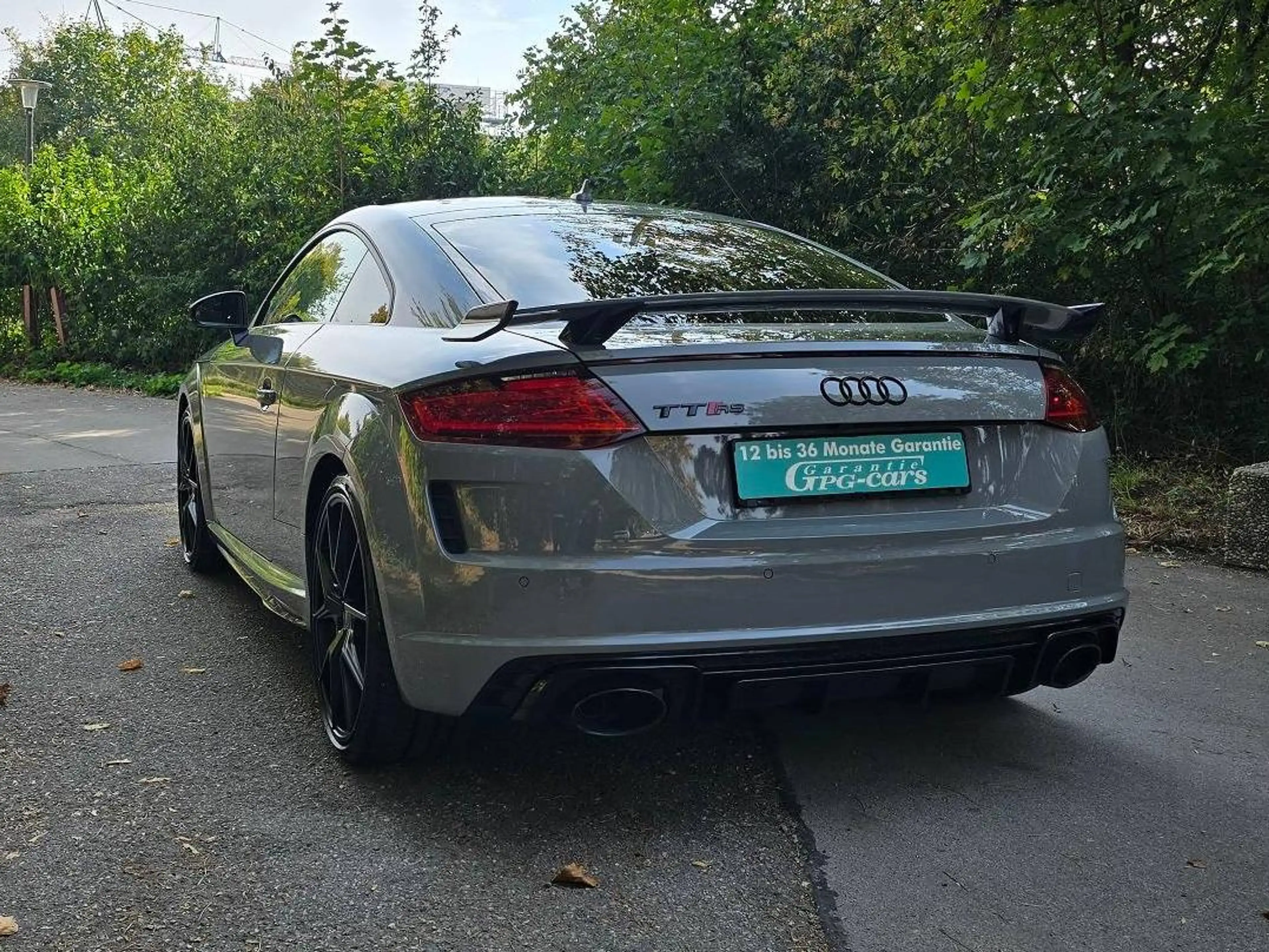 Audi TT RS Audi TT Coupe quattro S tronic — photo 6