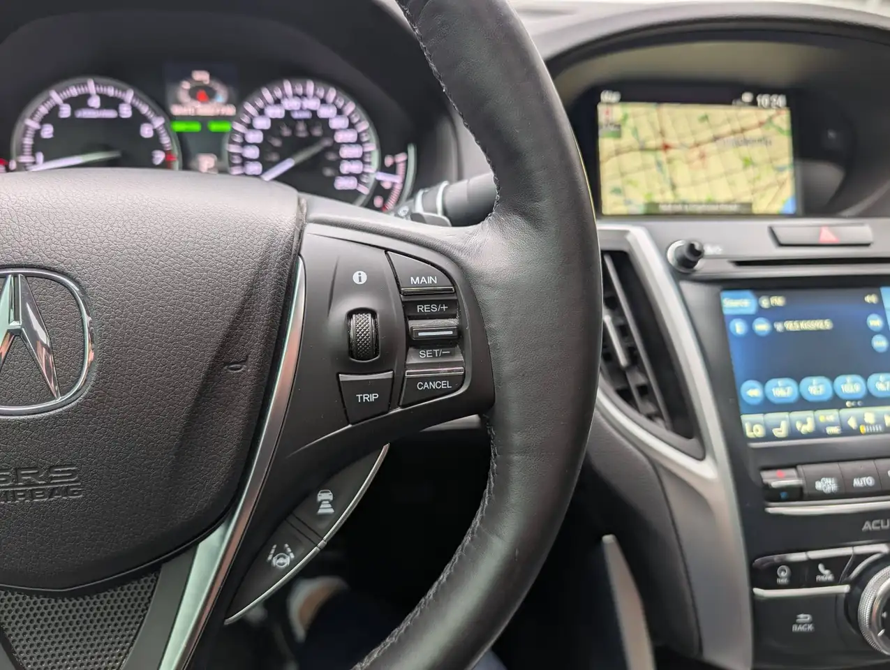 Acura TLX снимка Acura TLX
