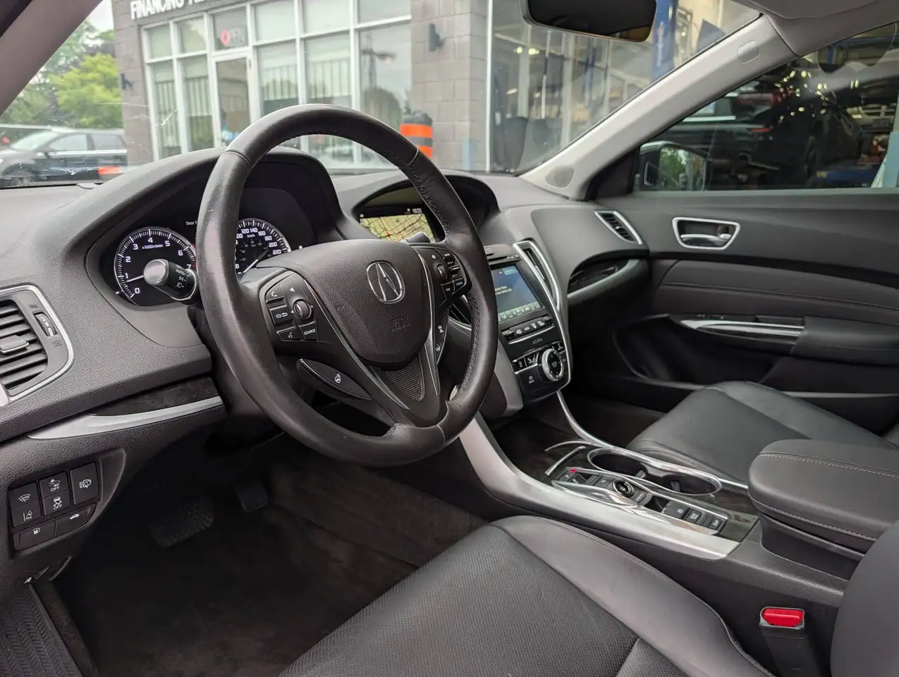 Acura TLX снимка Acura TLX