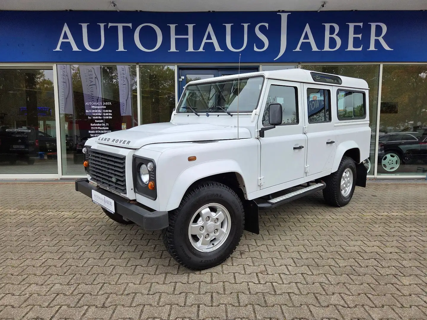 Land Rover Defender 110 E Station Wagon 1.HD TÜV+INSP NEU Weiß - 1