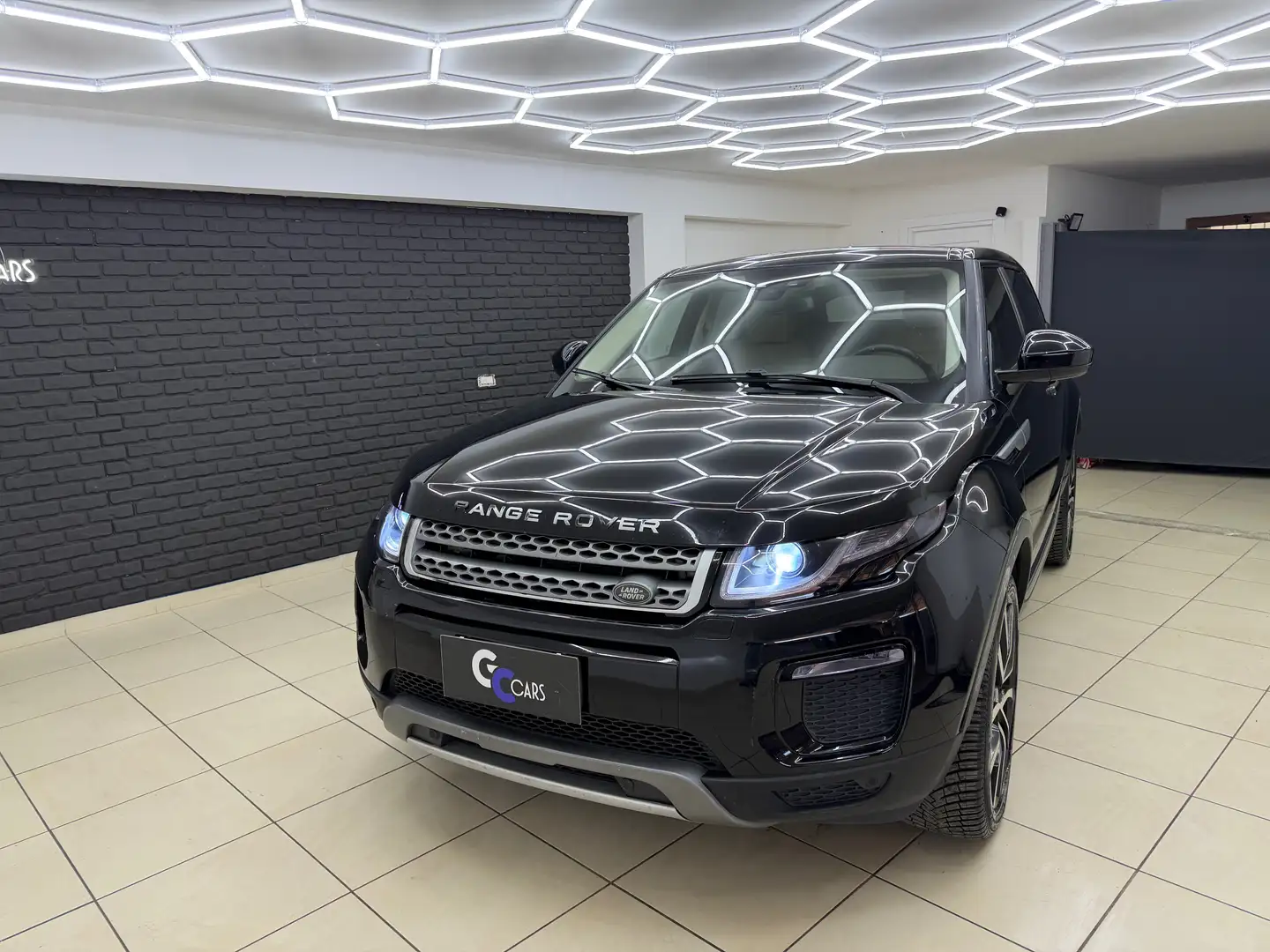 Land Rover Range Rover Evoque 5p 2.0 td4 SE 150cv automatica Nero - 2