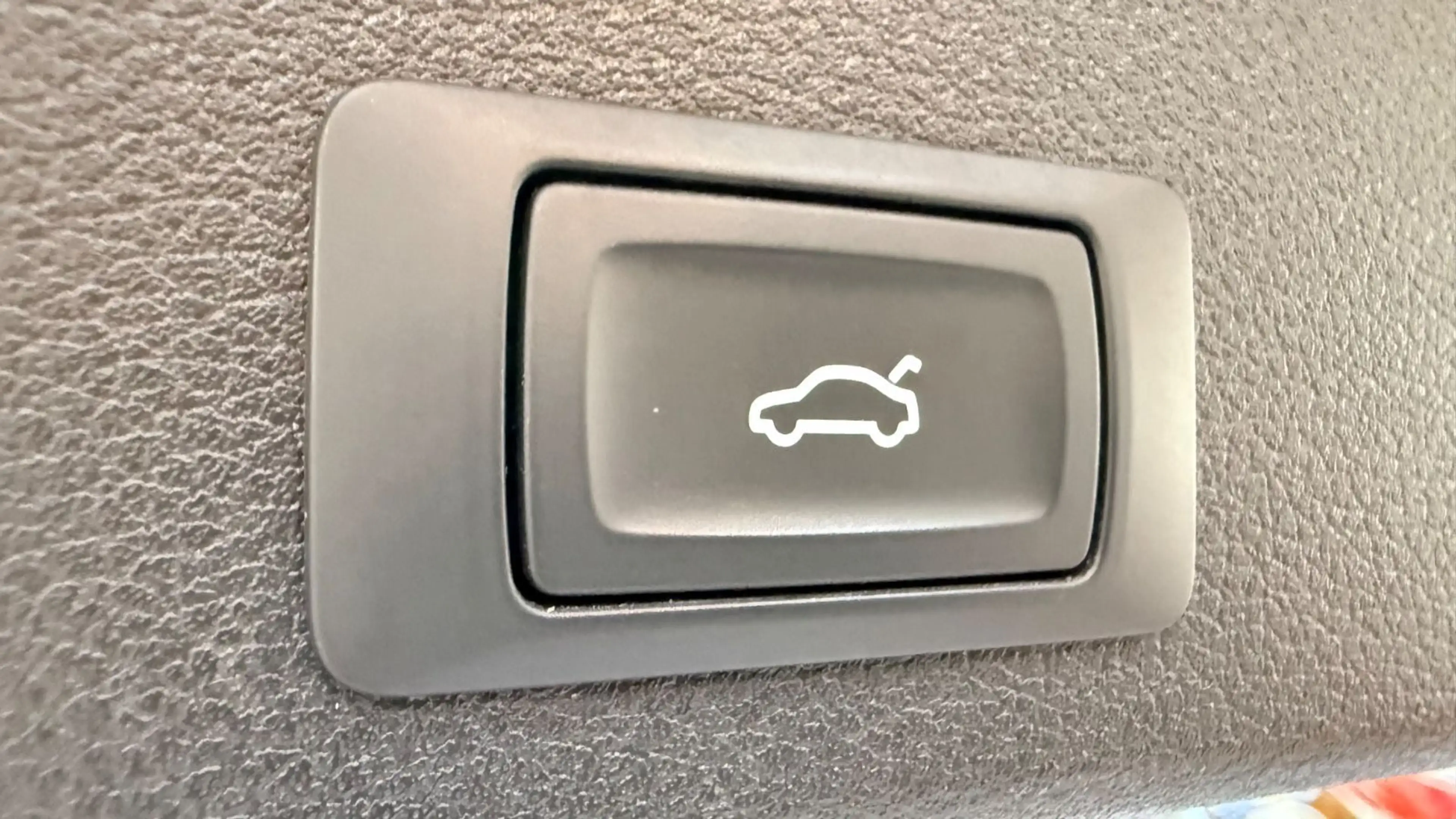 Audi A4 allroad quattro 40 TDI basis — photo 15