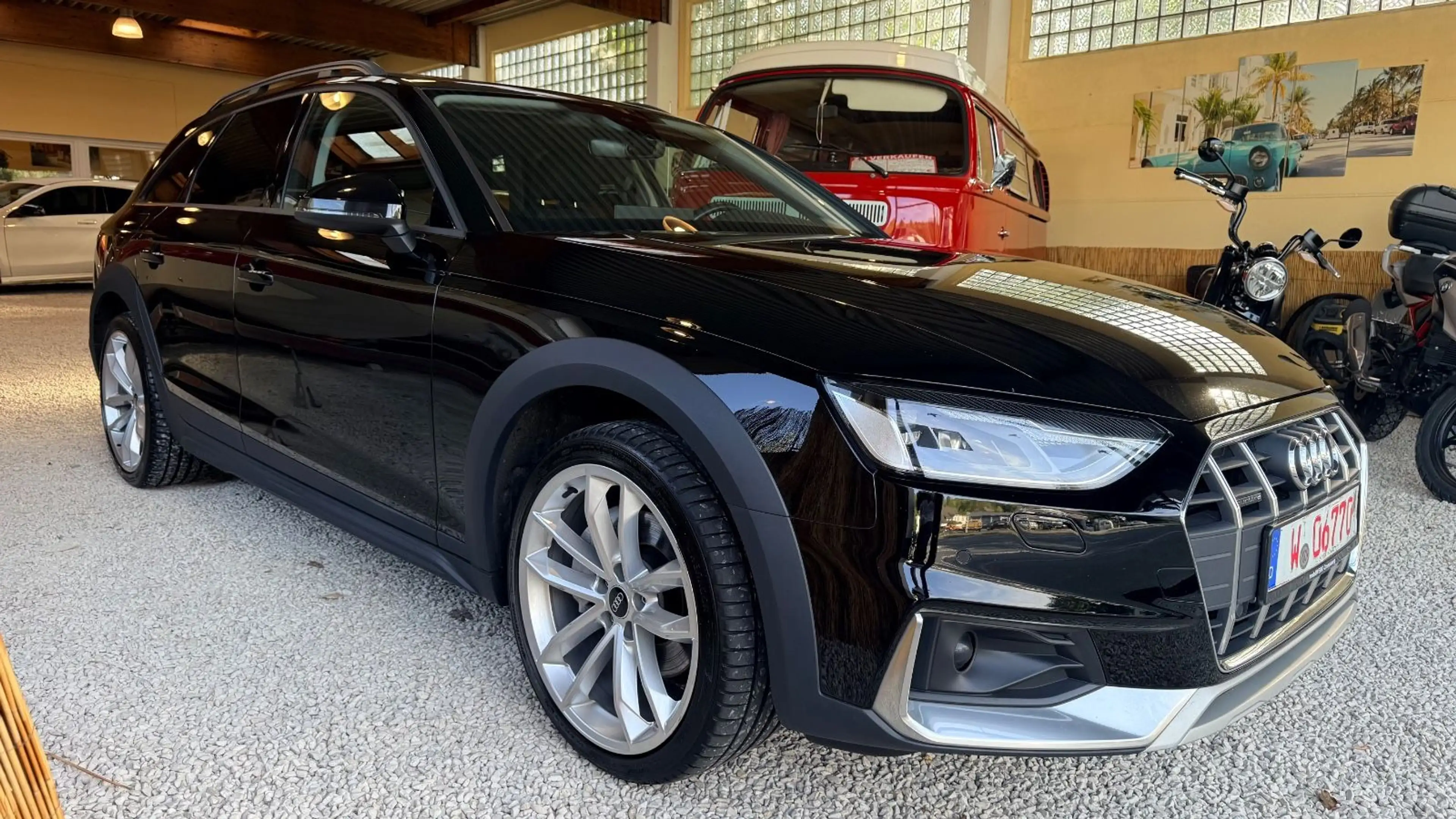 Audi A4 allroad quattro 40 TDI basis