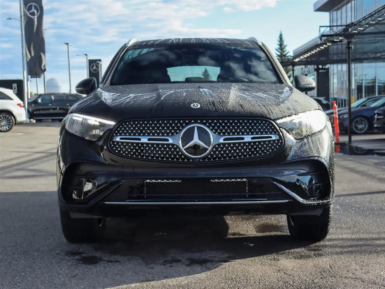 Mercedes-Benz GLC снимка Mercedes-Benz GLC