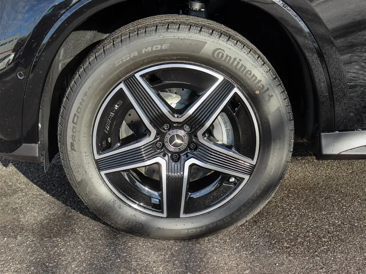Mercedes-Benz GLC снимка Mercedes-Benz GLC