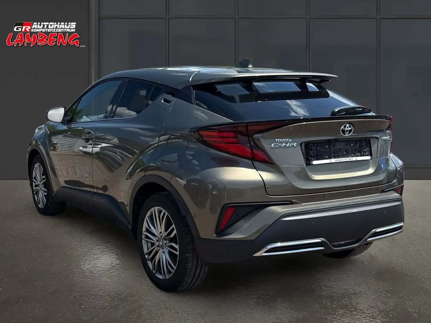 Toyota C-HR 2.0 Hybrid Lounge Bronze - 2
