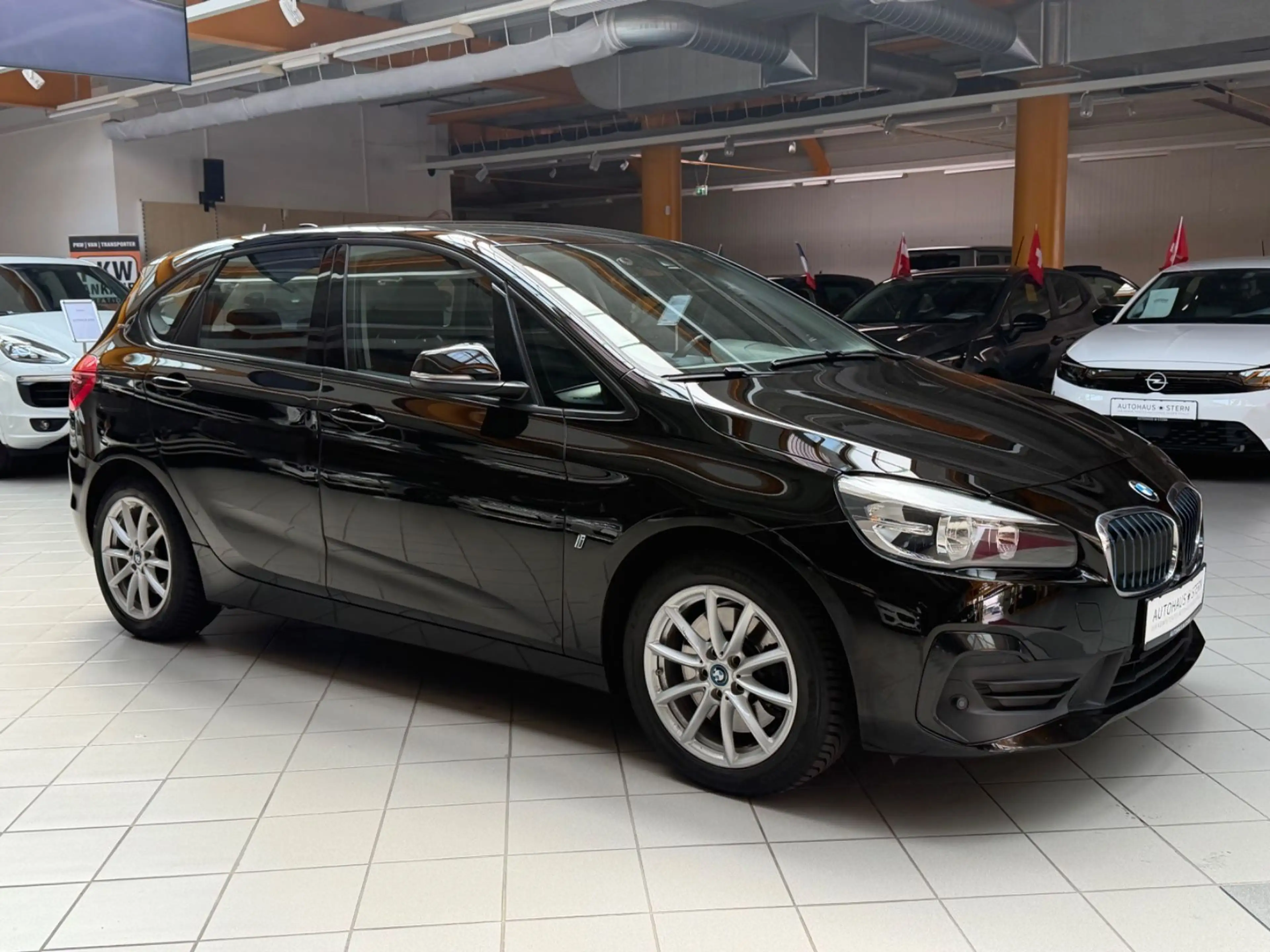 BMW 225 xe Active Tourer|Xenon|Navi|Klima|SHZ|PDC — photo 8