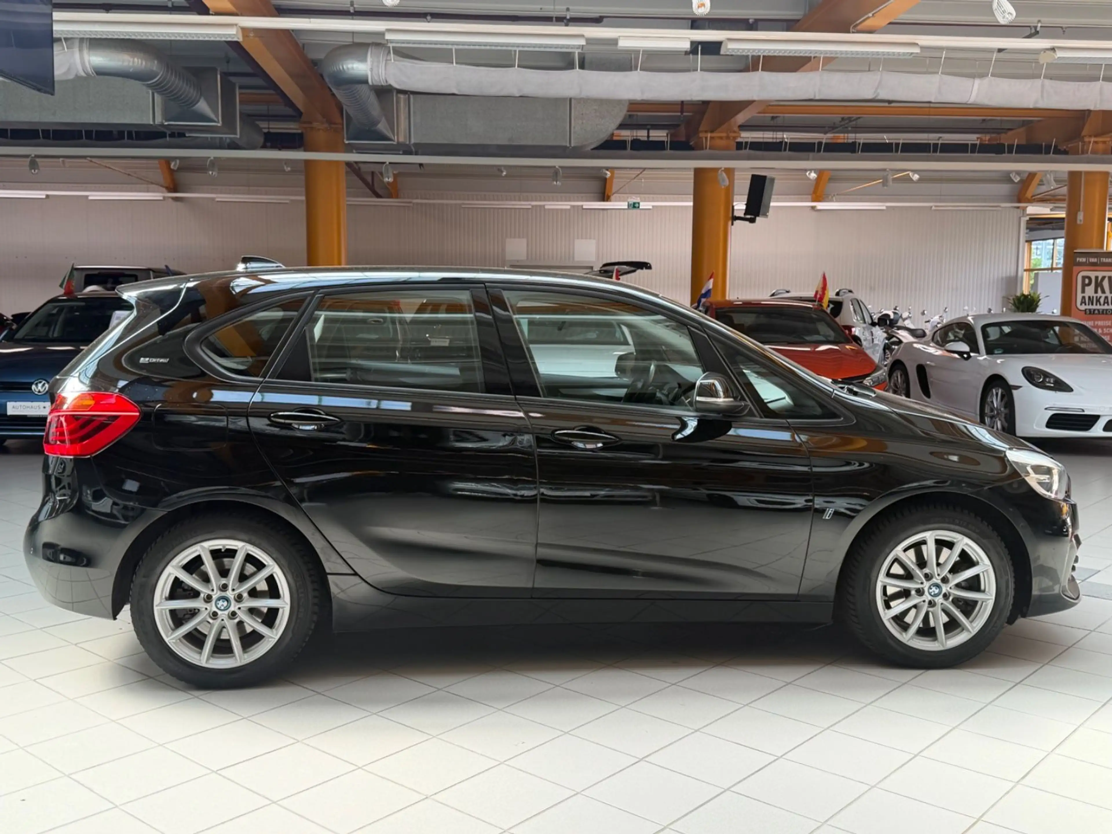 BMW 225 xe Active Tourer|Xenon|Navi|Klima|SHZ|PDC — photo 7