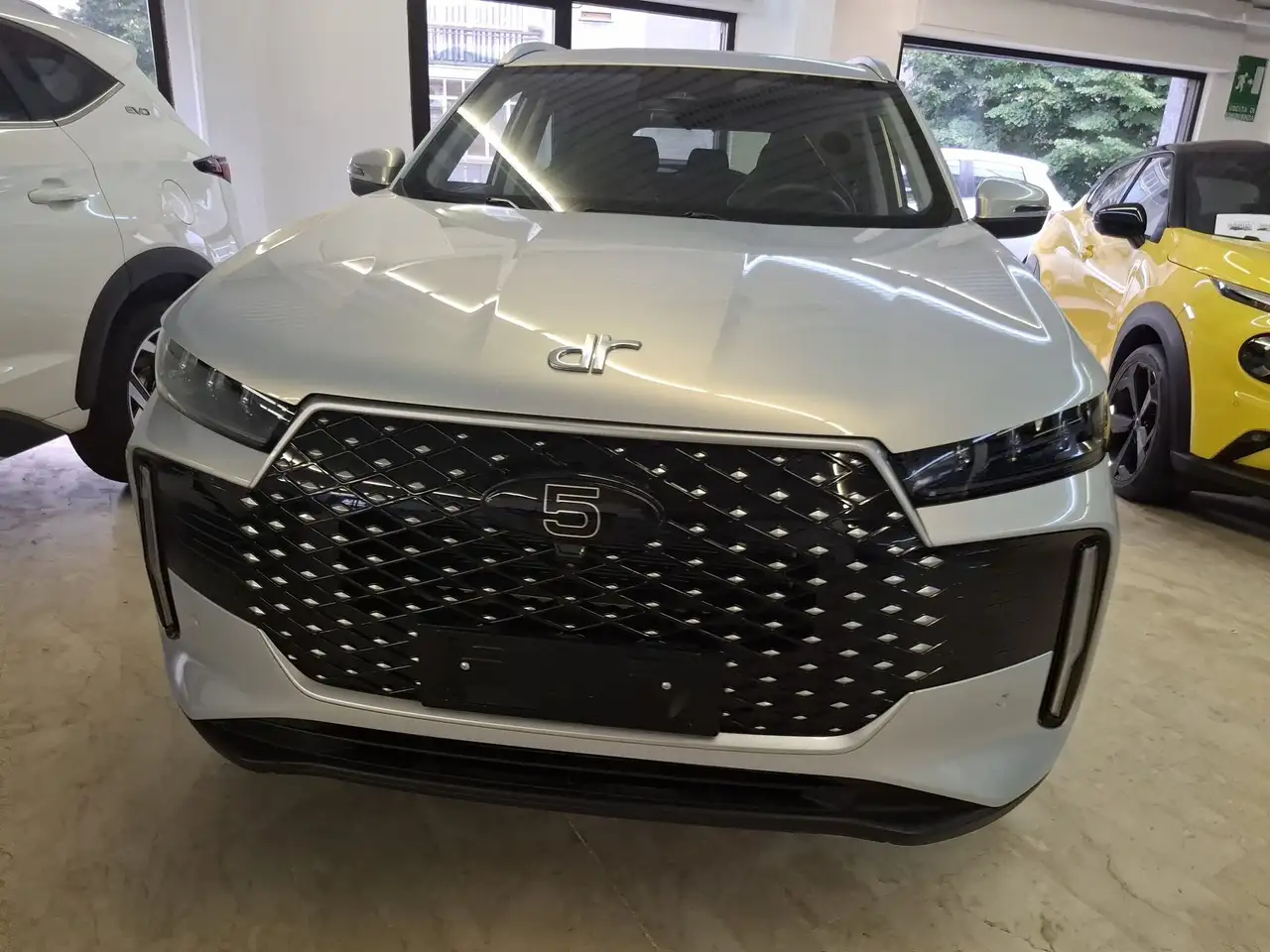DR Automobiles DR5 2026