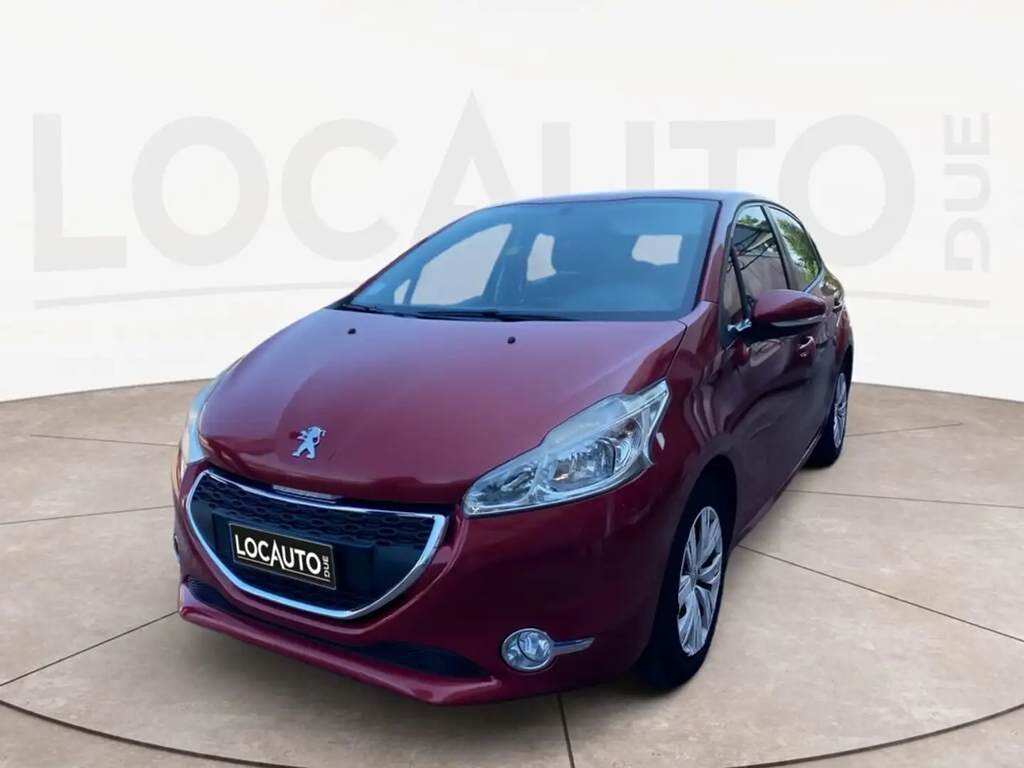 Peugeot 208 1.4 hdi 8v Active 5p Червоний - 1