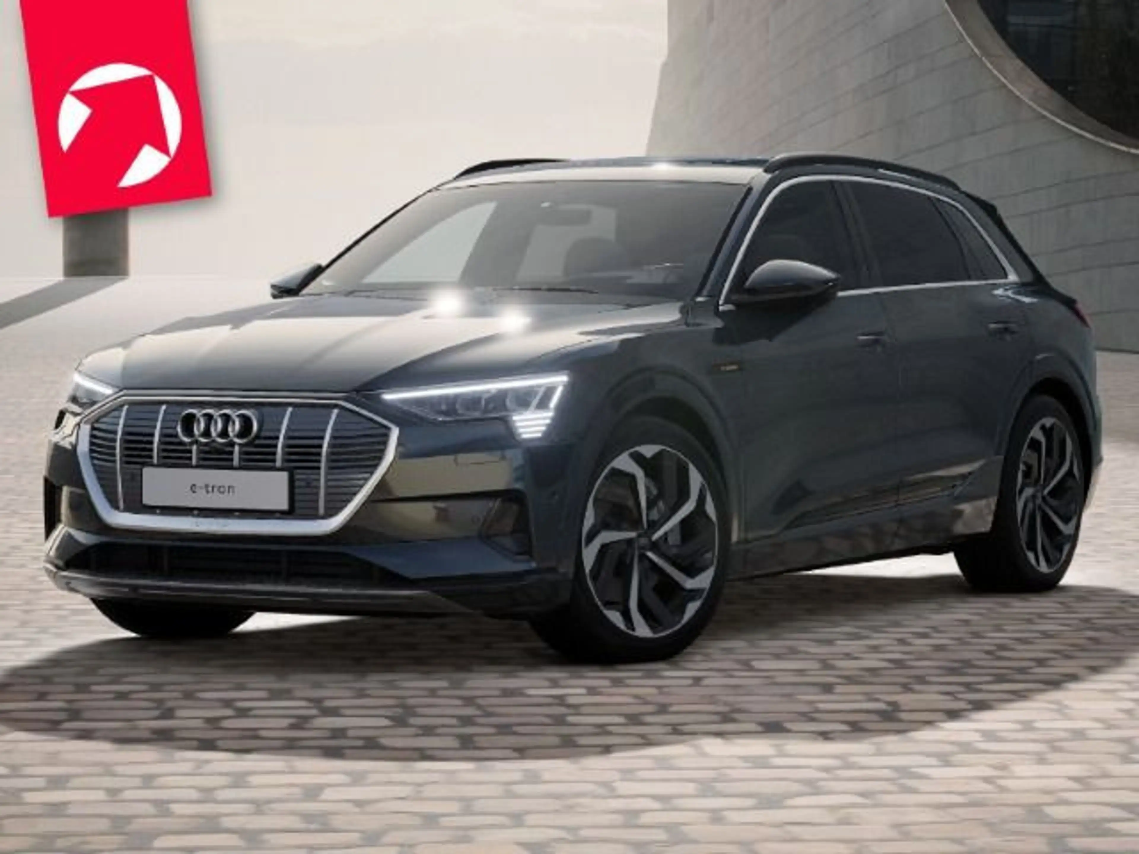 Audi e-tron advanced 55 quattro PANO*AHK*360°*ACC — photo 2