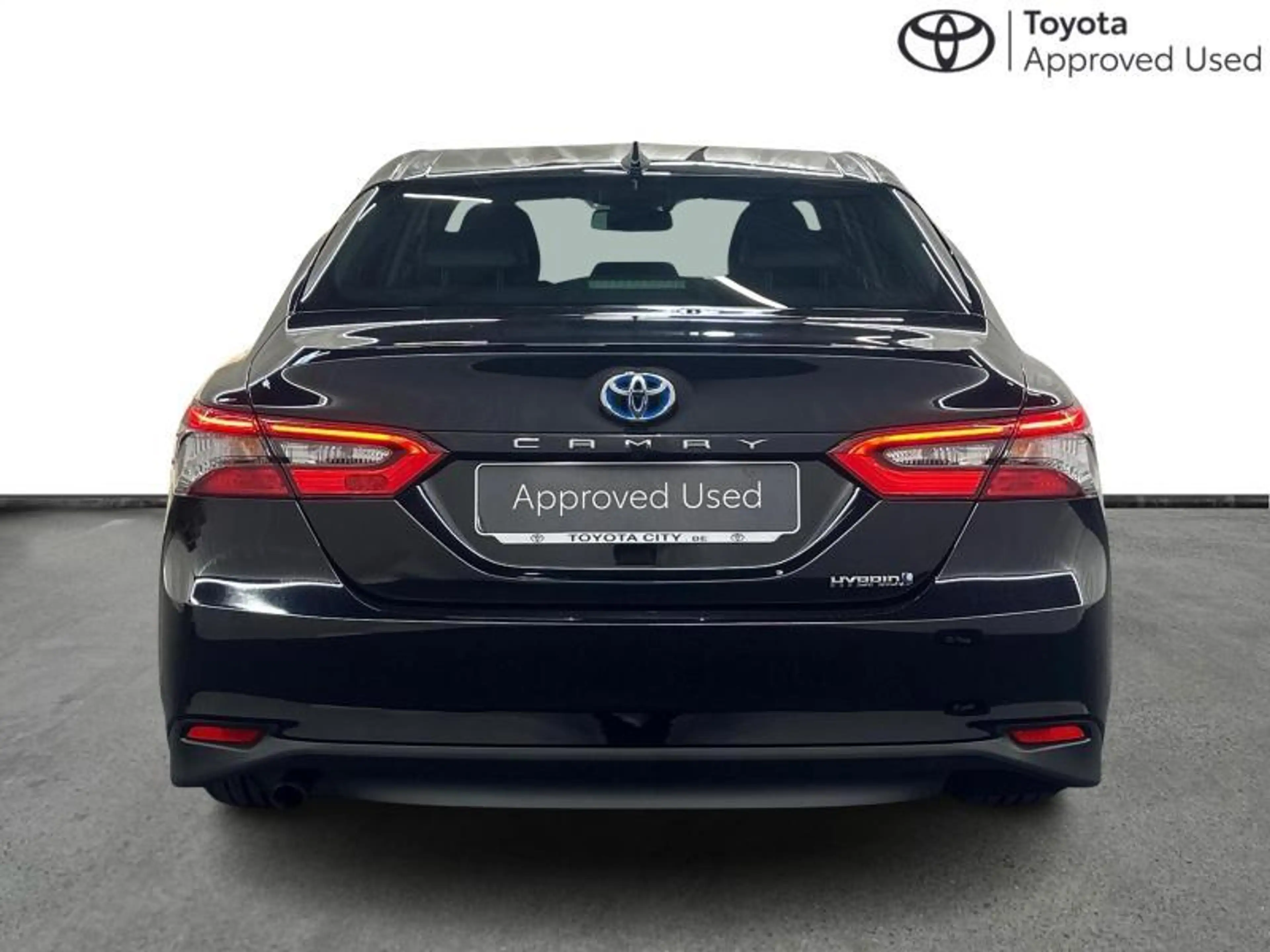 Toyota Camry 218hp HEV Dynamic Plus | carplay — photo 6