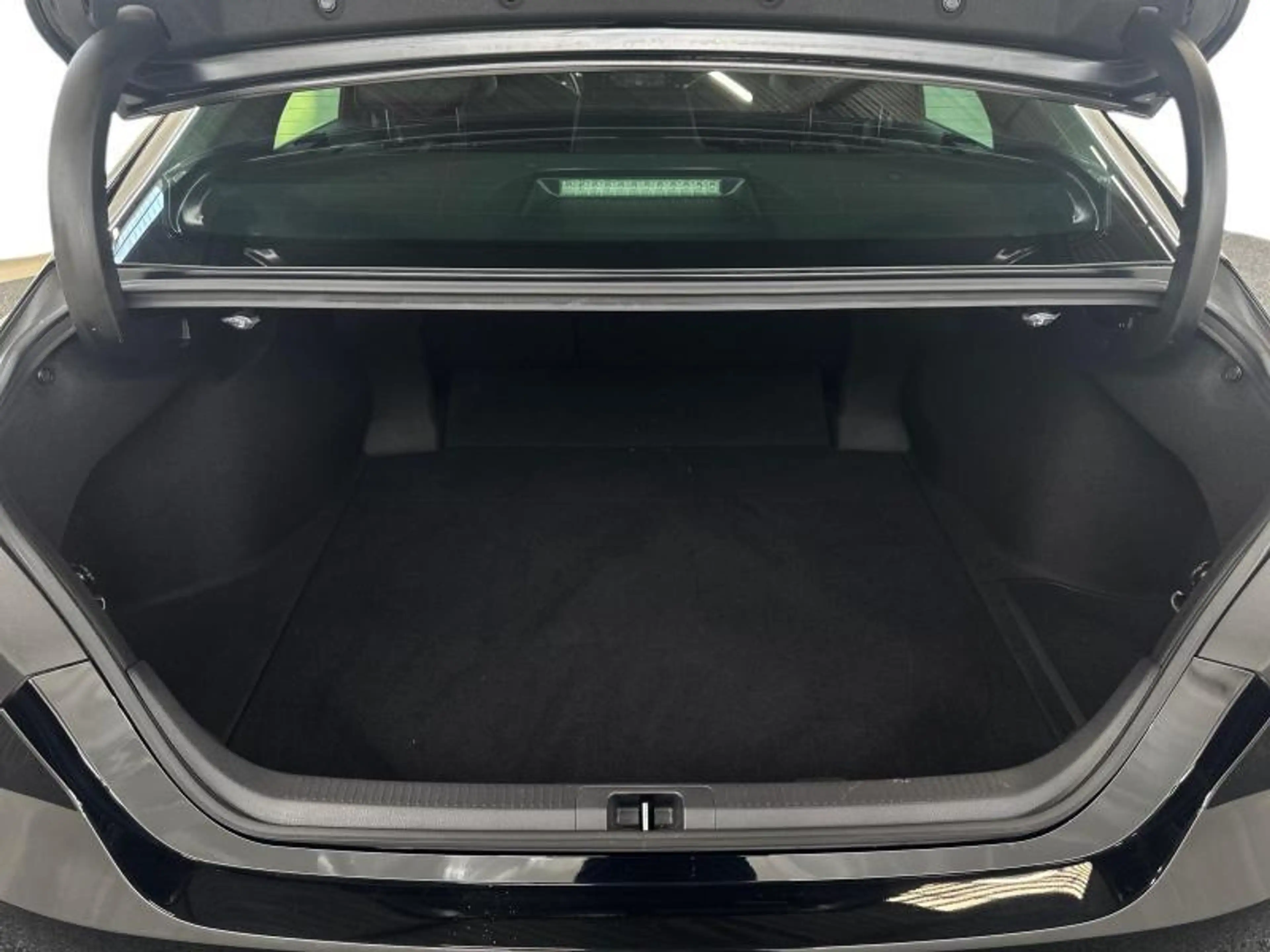 Toyota Camry 218hp HEV Dynamic Plus | carplay — photo 11