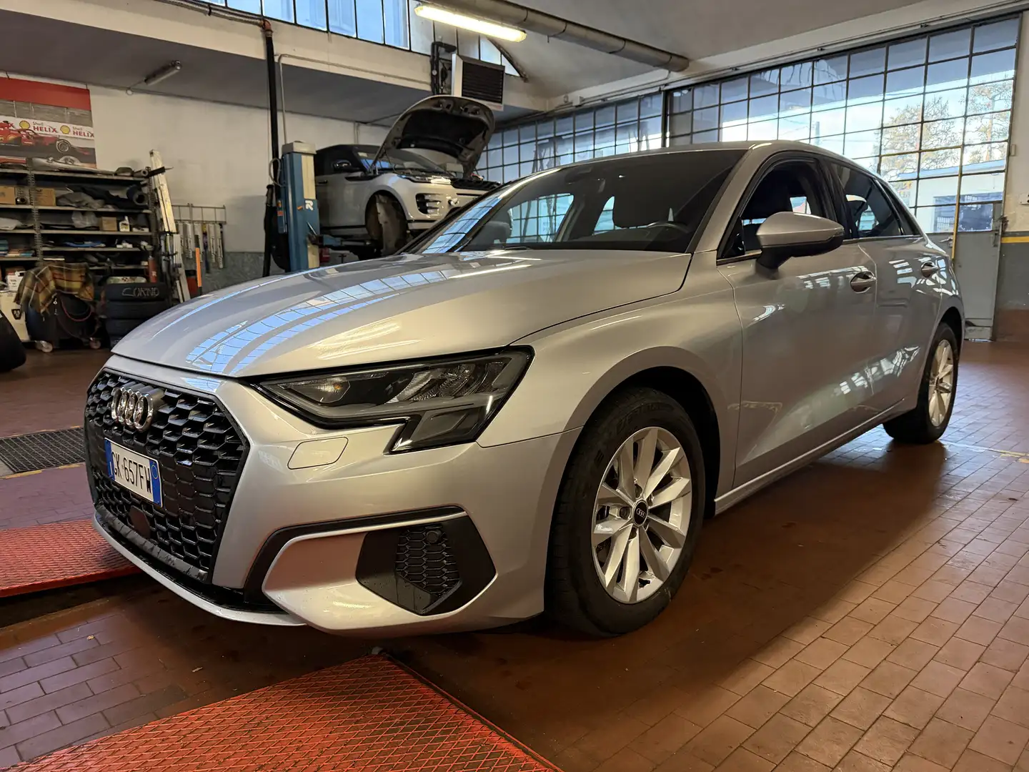 Audi A3 A3 IV Sportback 30 1.0 tfsi mhev Business s-tronic Argento - 1