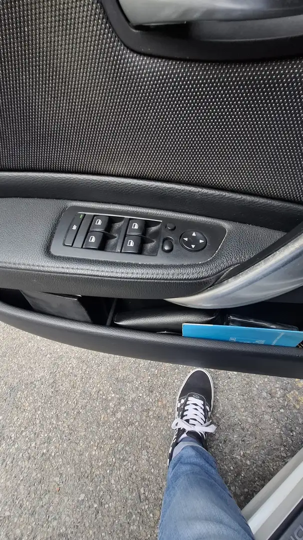 BMW 120 120d 5p Futura dpf - 1