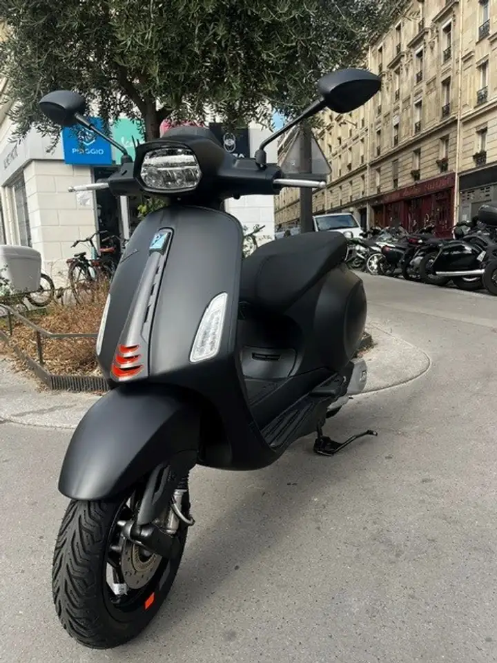 Vespa Sprint 125