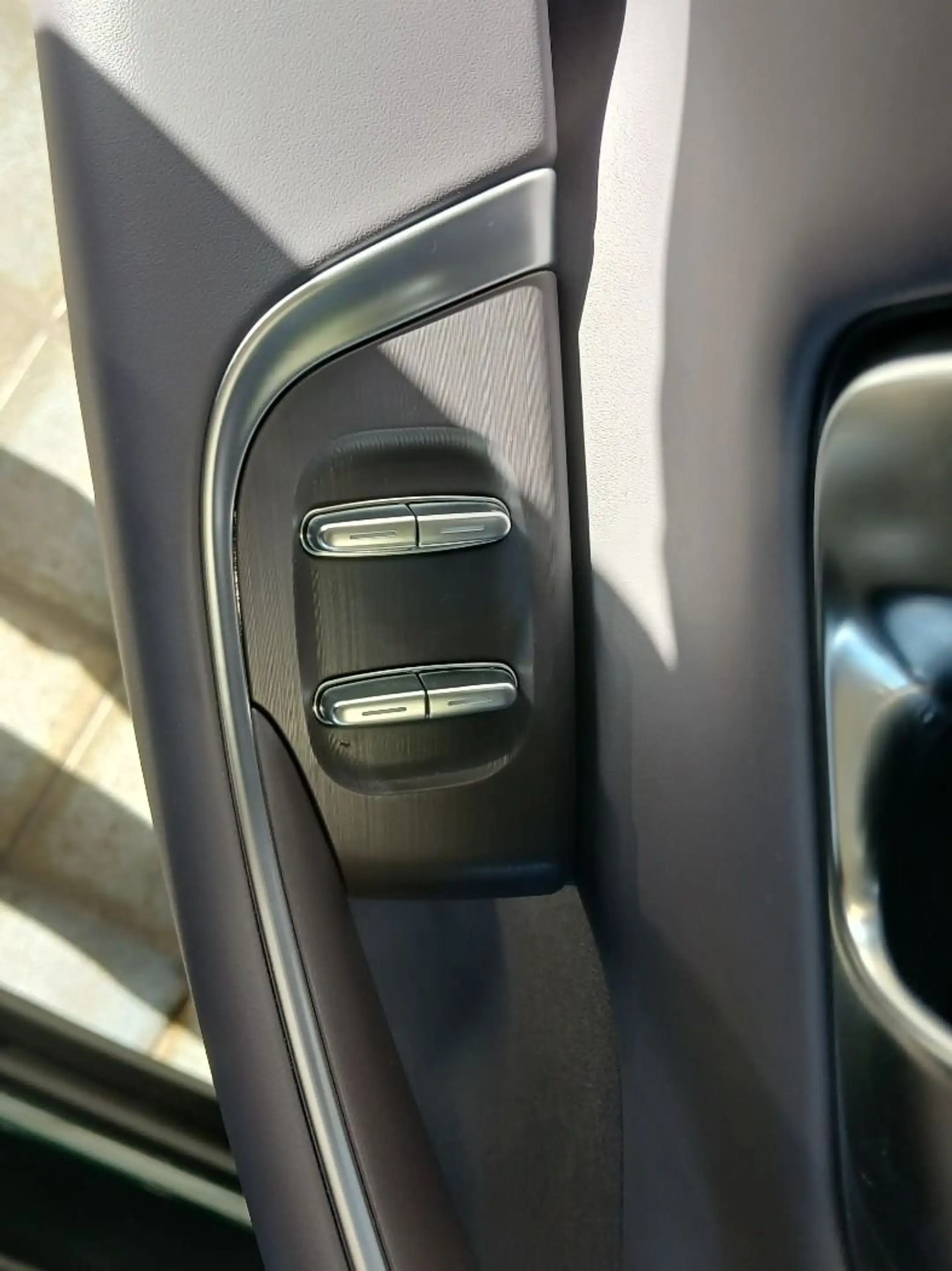 Leapmotor C10 BEV Design 69,9 kWh — photo 12
