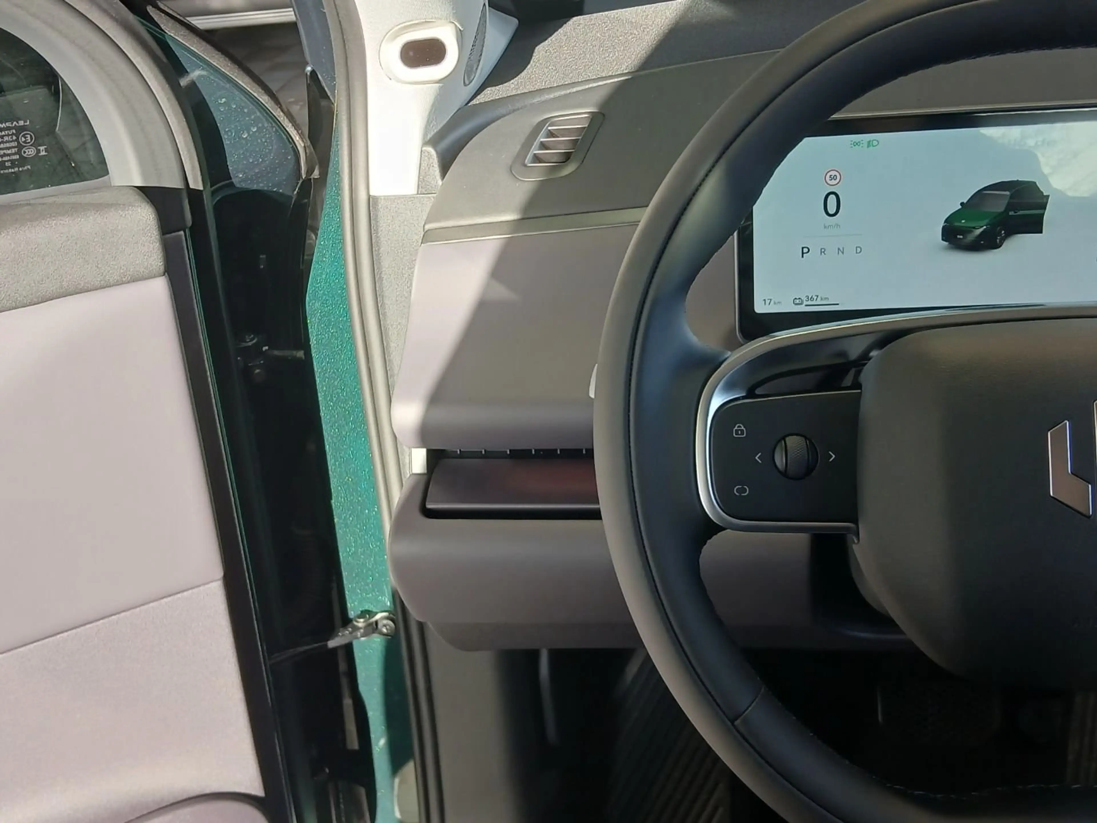 Leapmotor C10 BEV Design 69,9 kWh — photo 10
