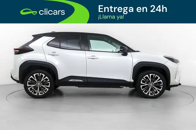 Toyota Yaris Cross view 7