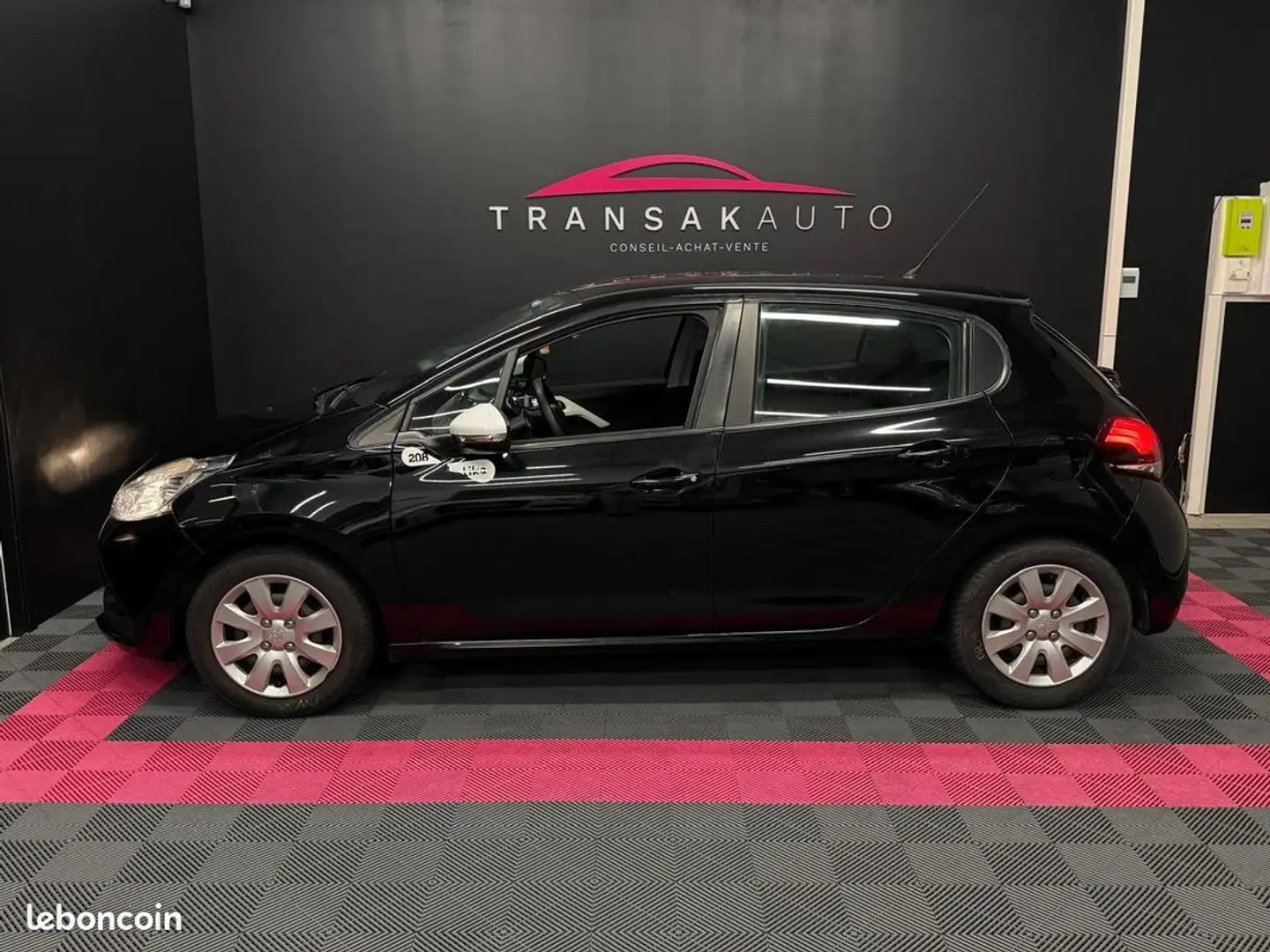 Peugeot 208 1.0 PureTech 68 ch Like ORIGINE FRANCE SUIVI À JOUR DISTRIBUTION CHANGÉE Nero - 2
