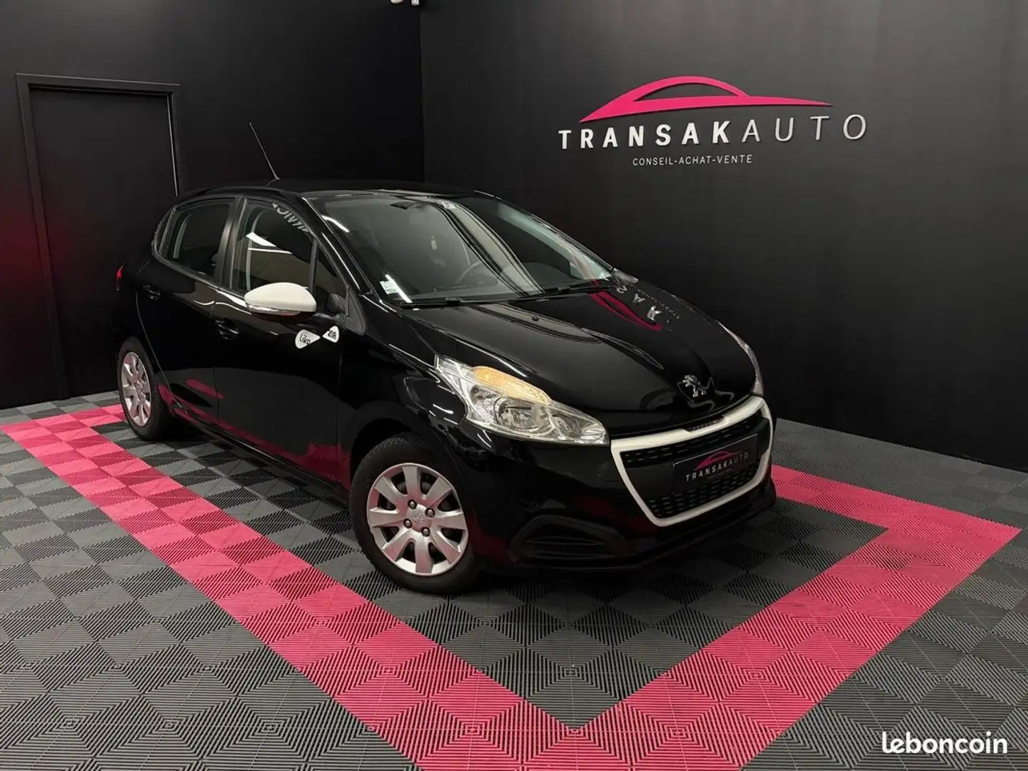 Peugeot 208 1.0 PureTech 68 ch Like ORIGINE FRANCE SUIVI À JOUR DISTRIBUTION CHANGÉE Nero - 1