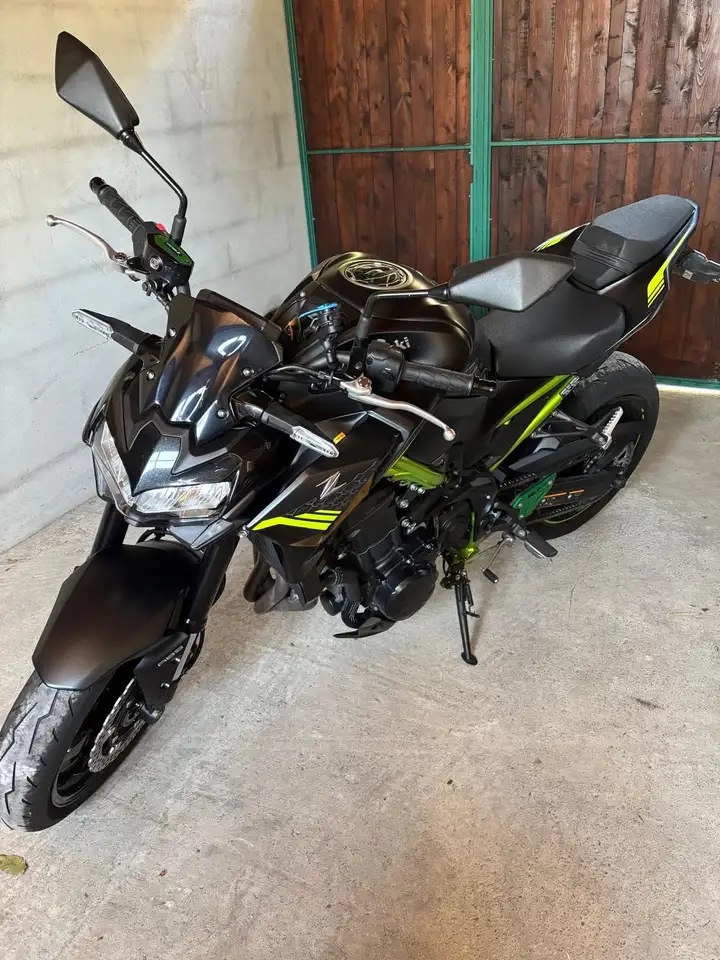 Kawasaki Z 900
