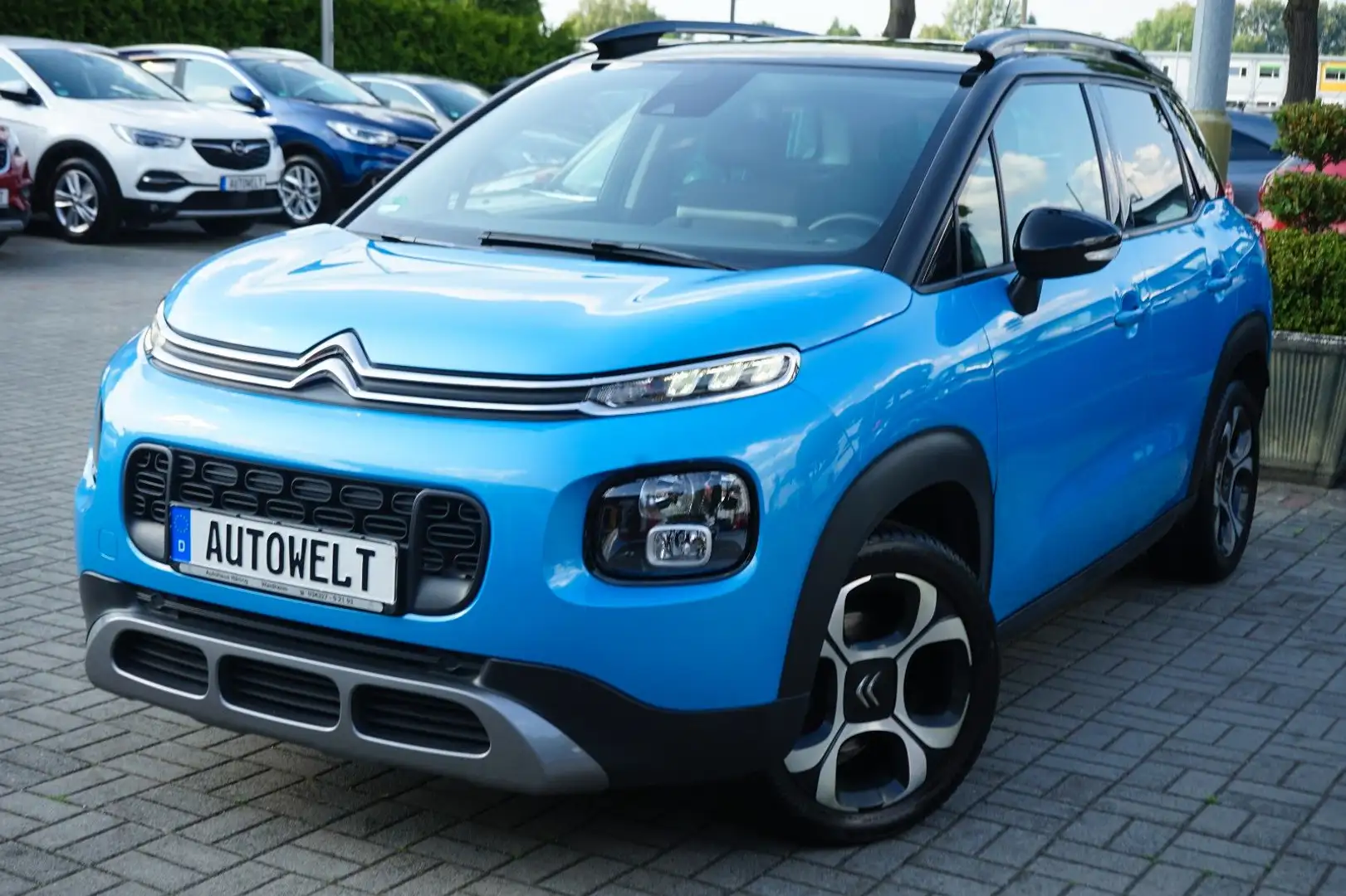 Citroen C3 Aircross PureTech 110 Stop&Start Shine EAT6 Blau - 2