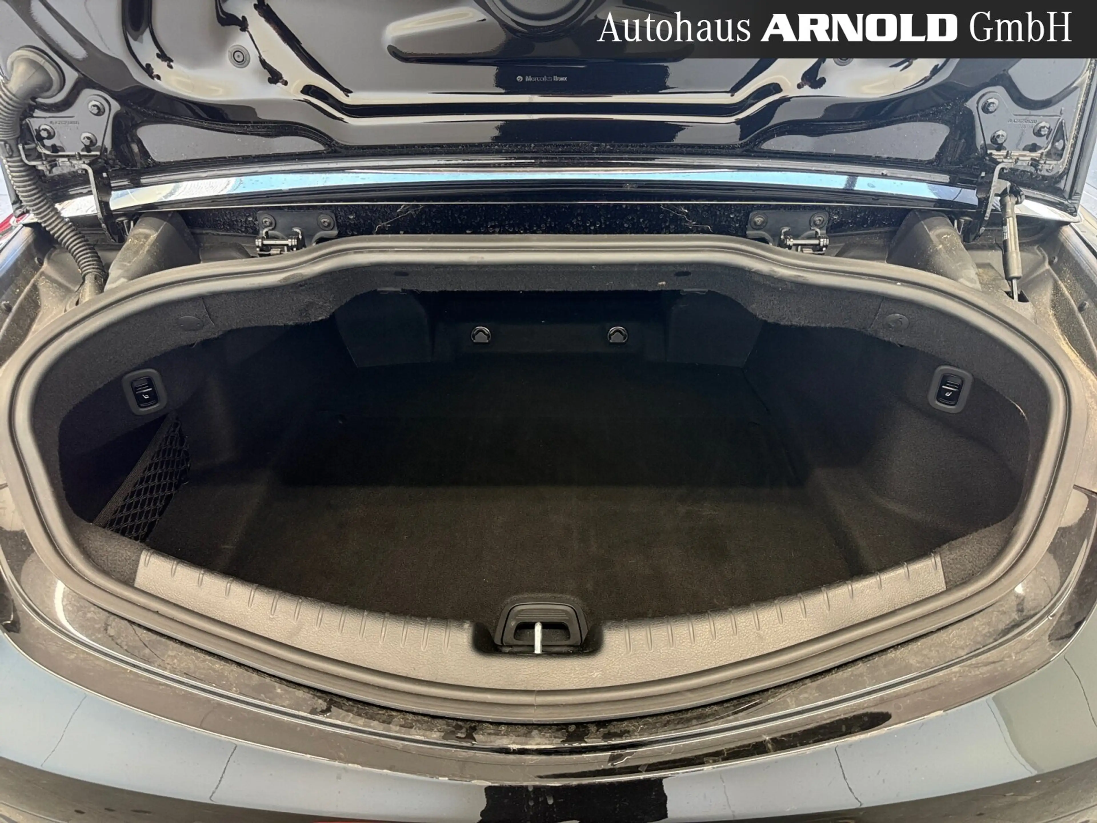 Mercedes-Benz CLE 220 CLE 220 d Cabrio AMG-Line 20" Night-P Memory LED — photo 14