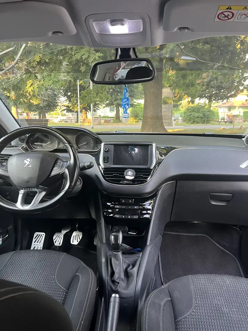 Peugeot 208 5p 1.2 puretech Allure GPL  82cv - 1