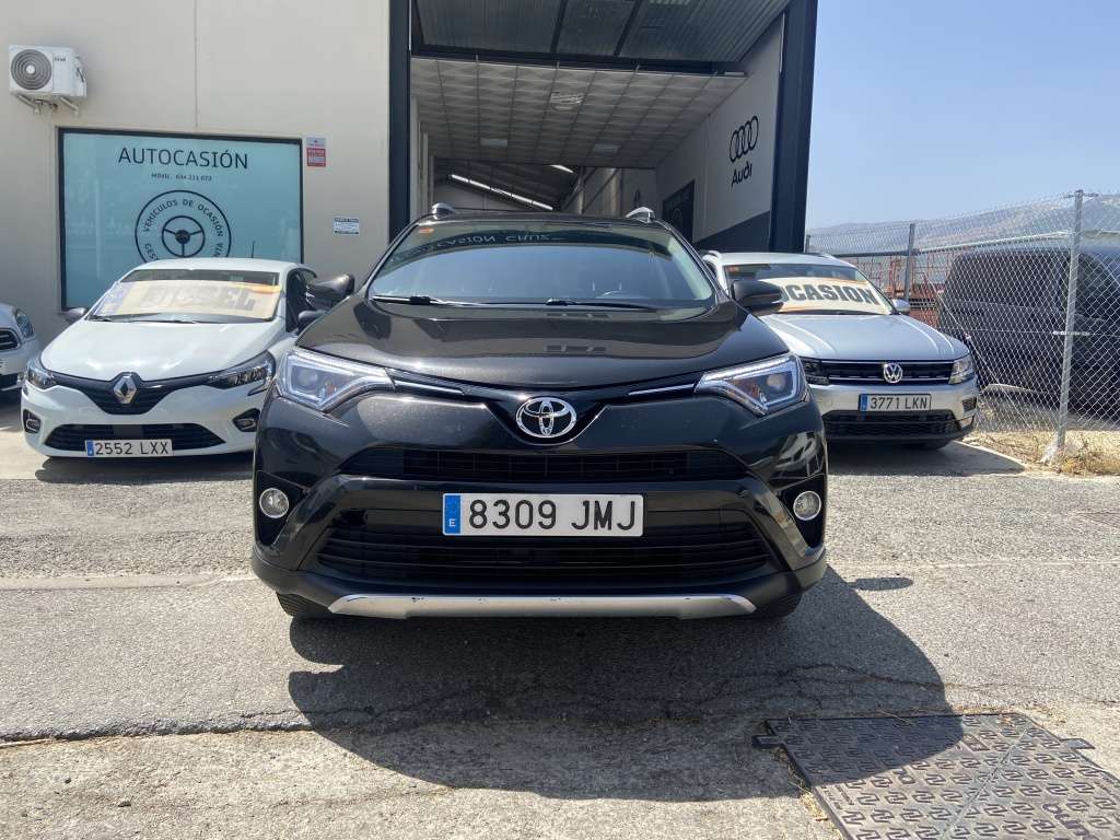 Toyota RAV 4 150D Business 2WD - foto 1