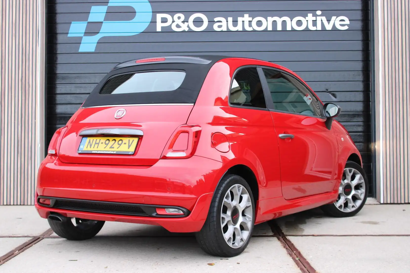 Fiat 500C 0.9 TwinAir Turbo Sport Cabrio Rood - 2