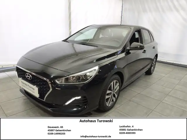 Hyundai i30 YES! Navi Apple CarPlay Android Auto Mehrzonenklim