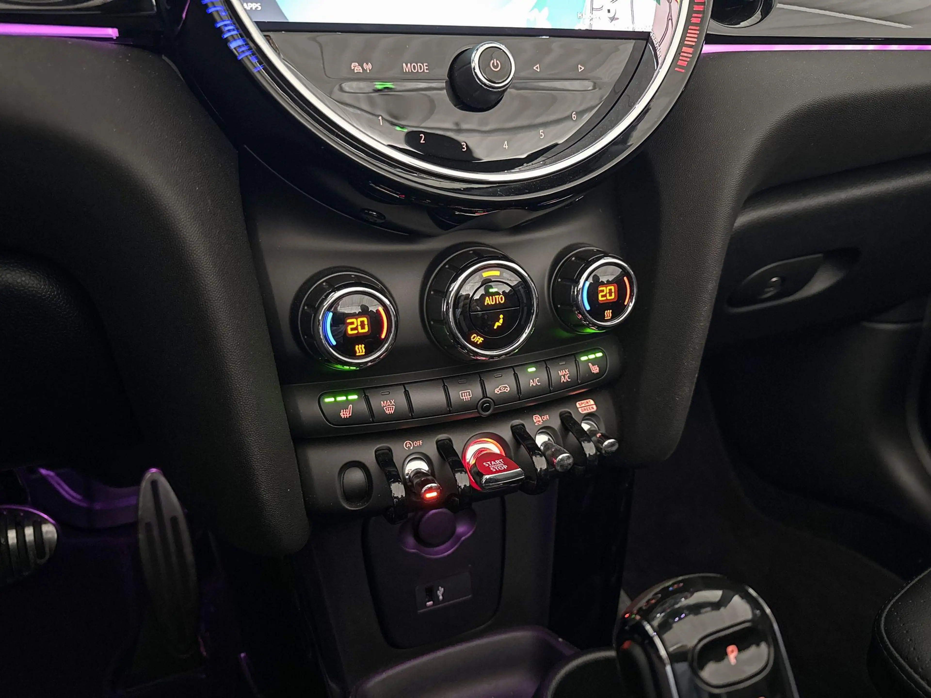 MINI Cooper Cabrio — photo 15