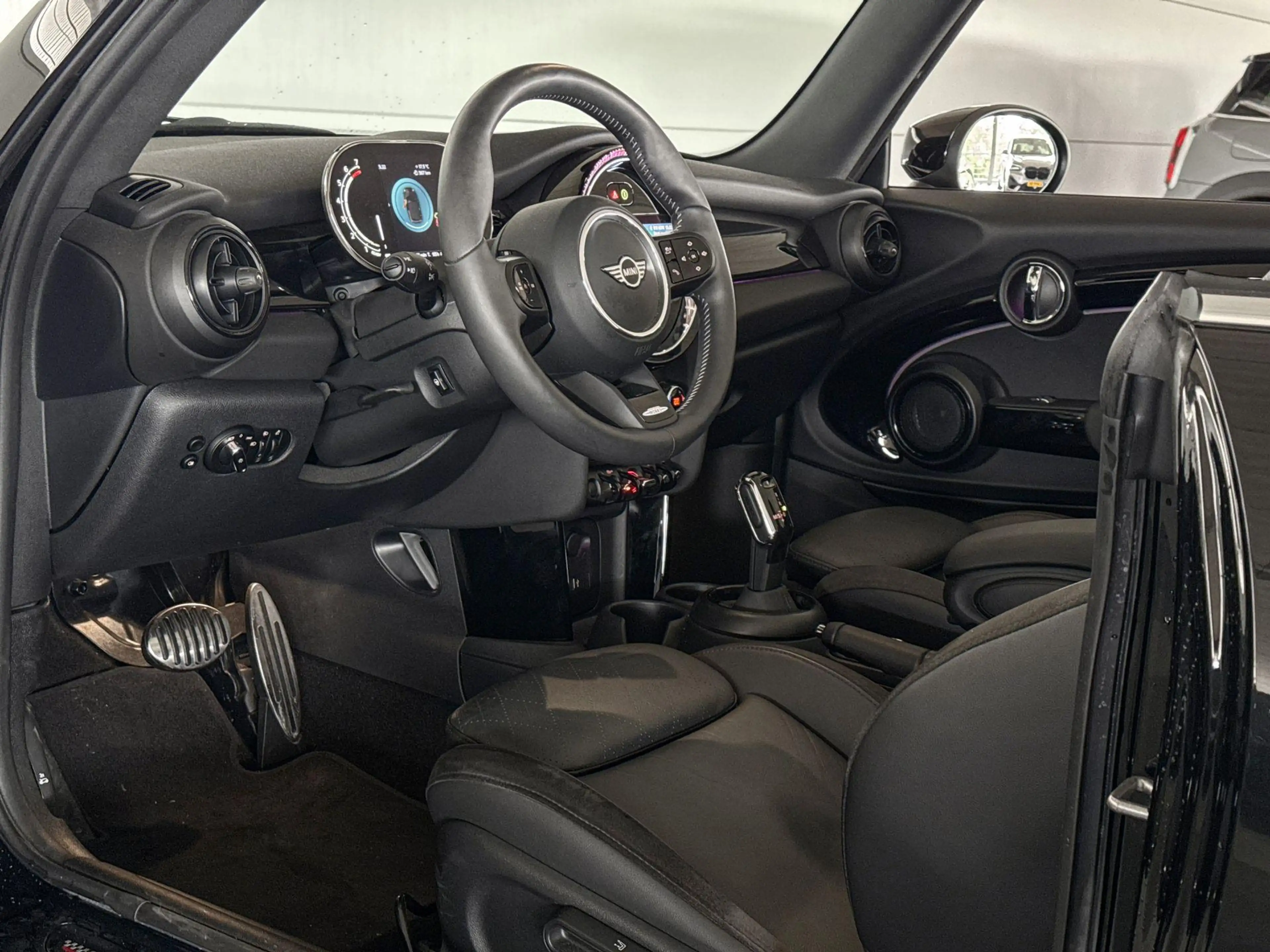 MINI Cooper Cabrio — photo 8